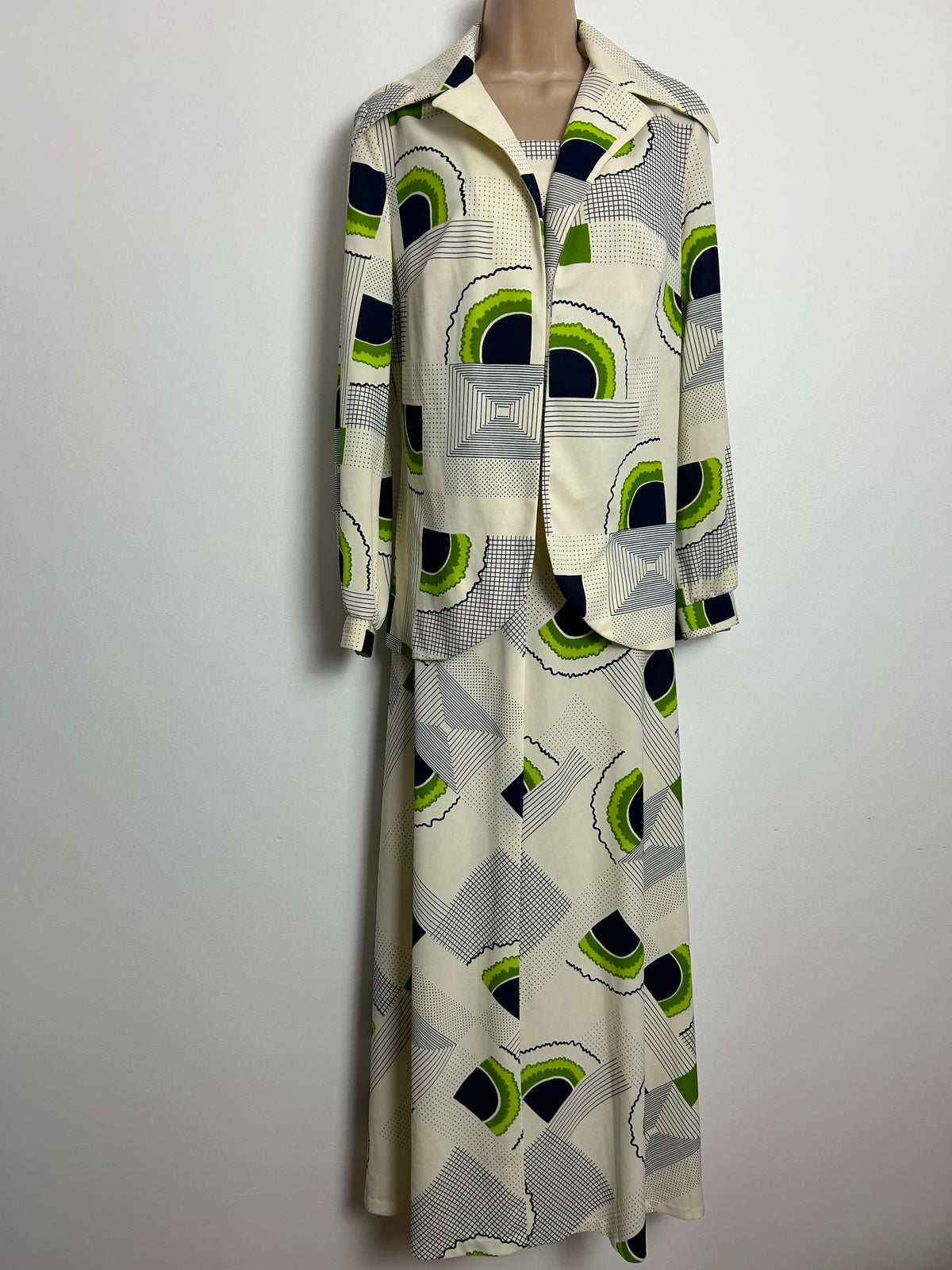 Vintage 1970s MARISA By Kitty Copeland Size 10-12 Cream Navy Blue & Green Abstract Print Dress & Matching Dagger Collar Open Fronted Shirt  Style Jacket