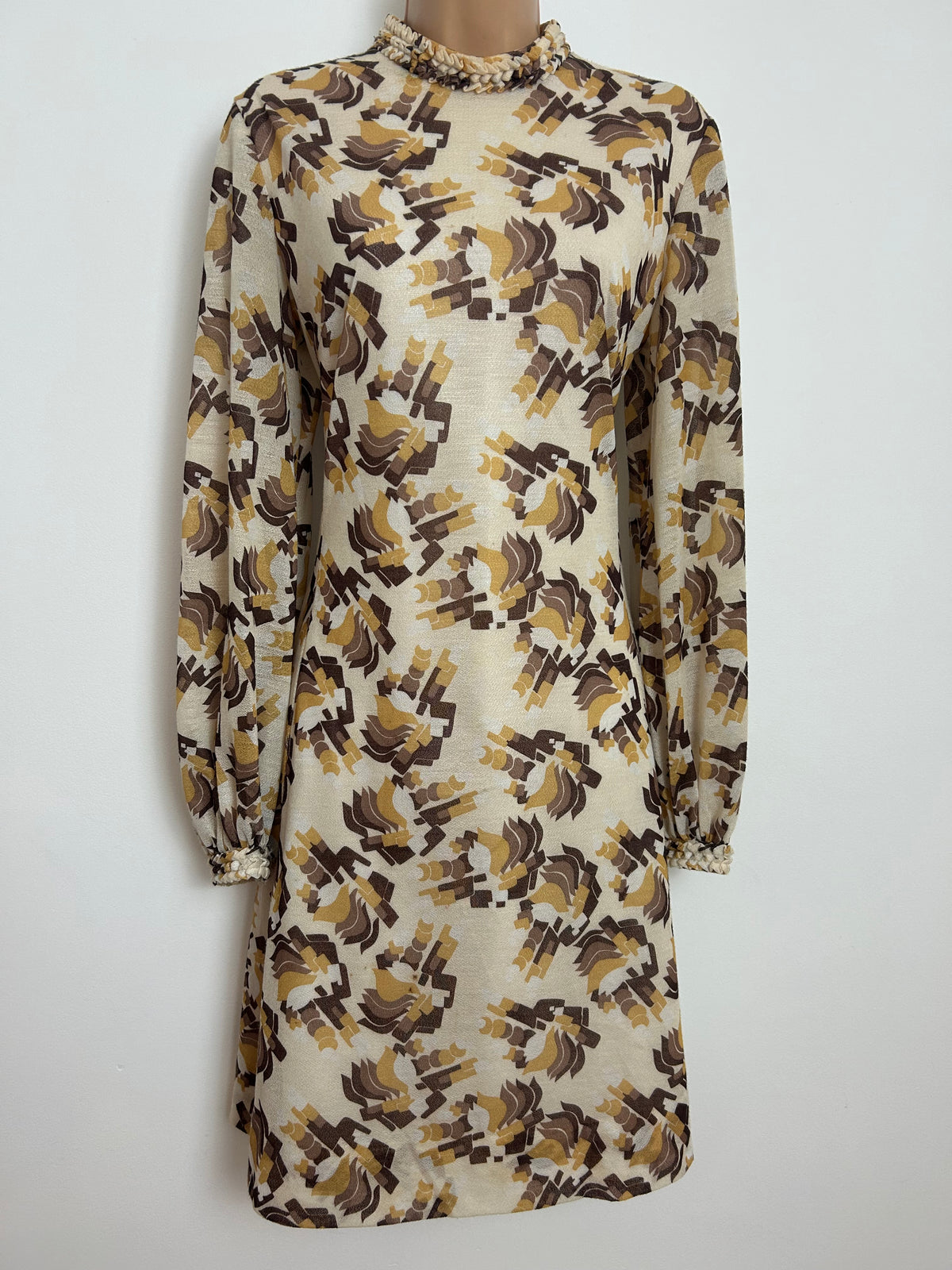 Vintage 1960s Size 12-14 Cream Brown & Mustard Abstract Print Long Sleeve Mod Shift Dress