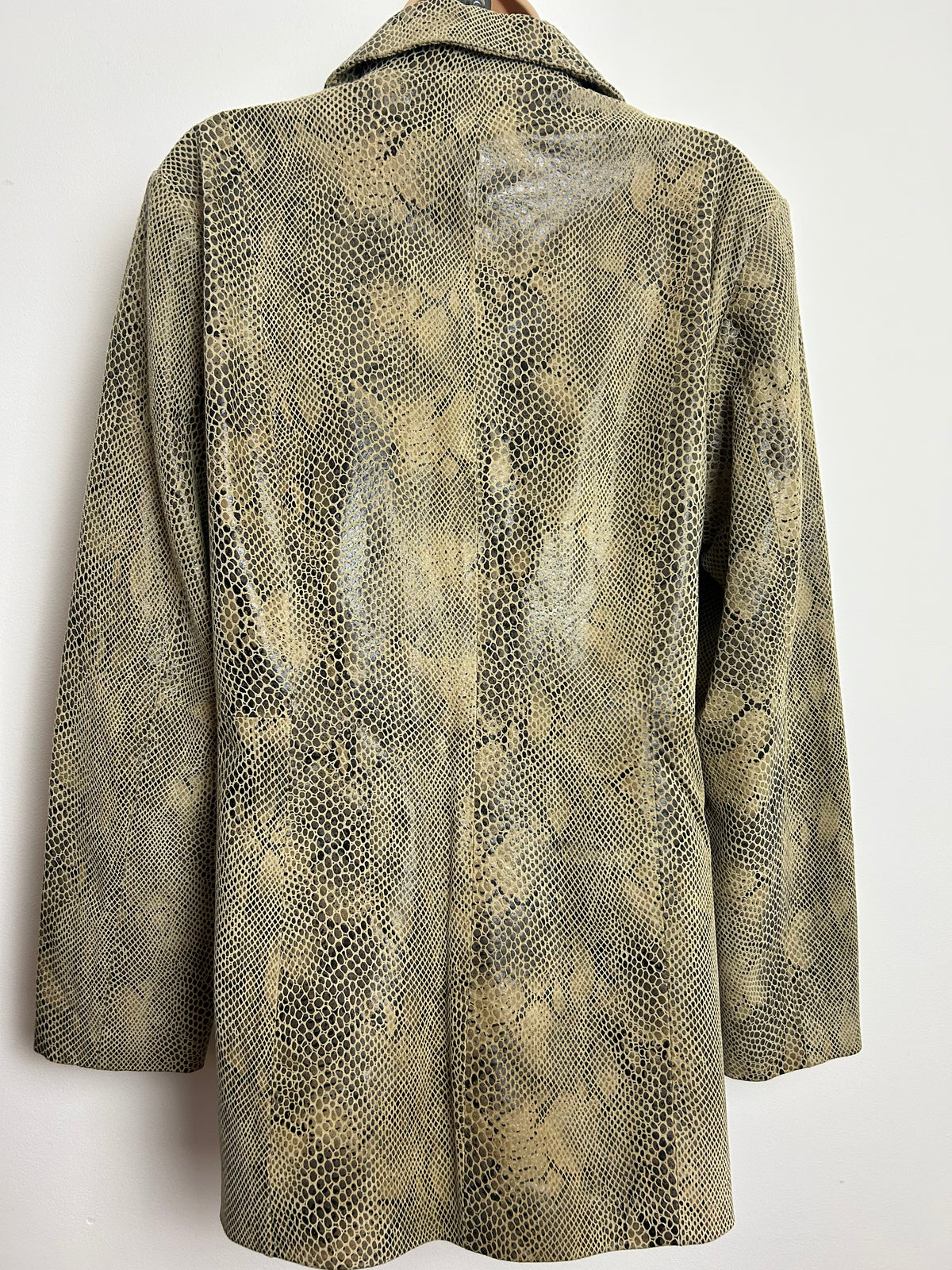 Vintage TRIBECA STUDIO Size L Snake Skin Embossed 100% Real Leather Jacket