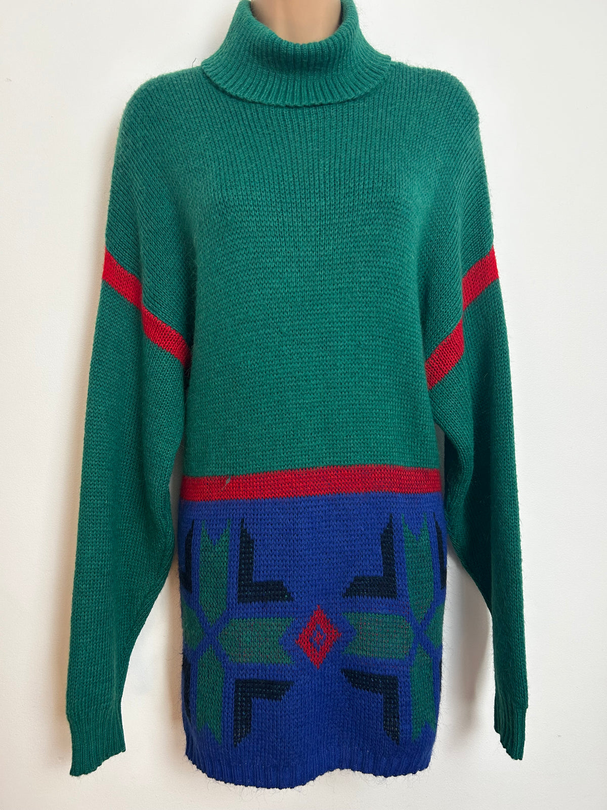 Vintage 1980s GENTI Up To Size 12/14 Slouchy Green Red & Blue Abstract Pattern Turtle Neck Long Jumper