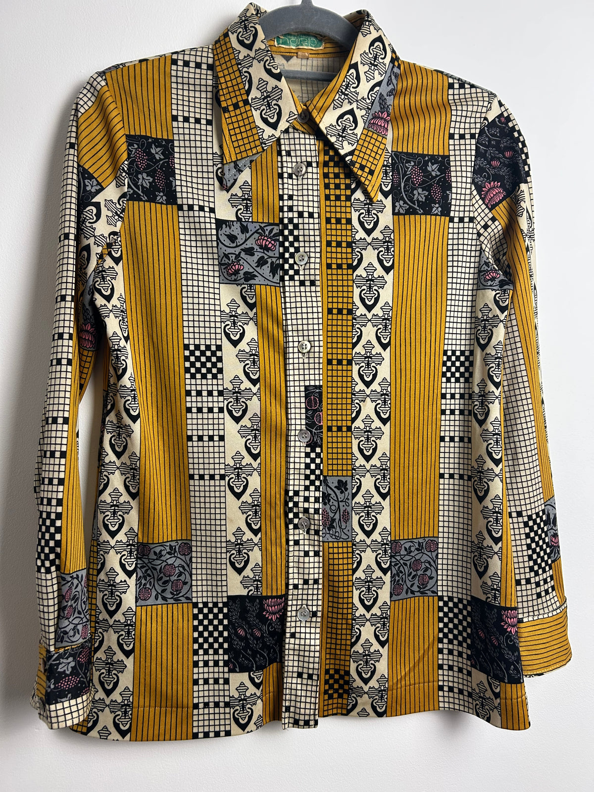 Japanese Vintage 1970s Size 8 Dark Gold White & Black Abstract Print Long Sleeve Dagger Collar Shirt