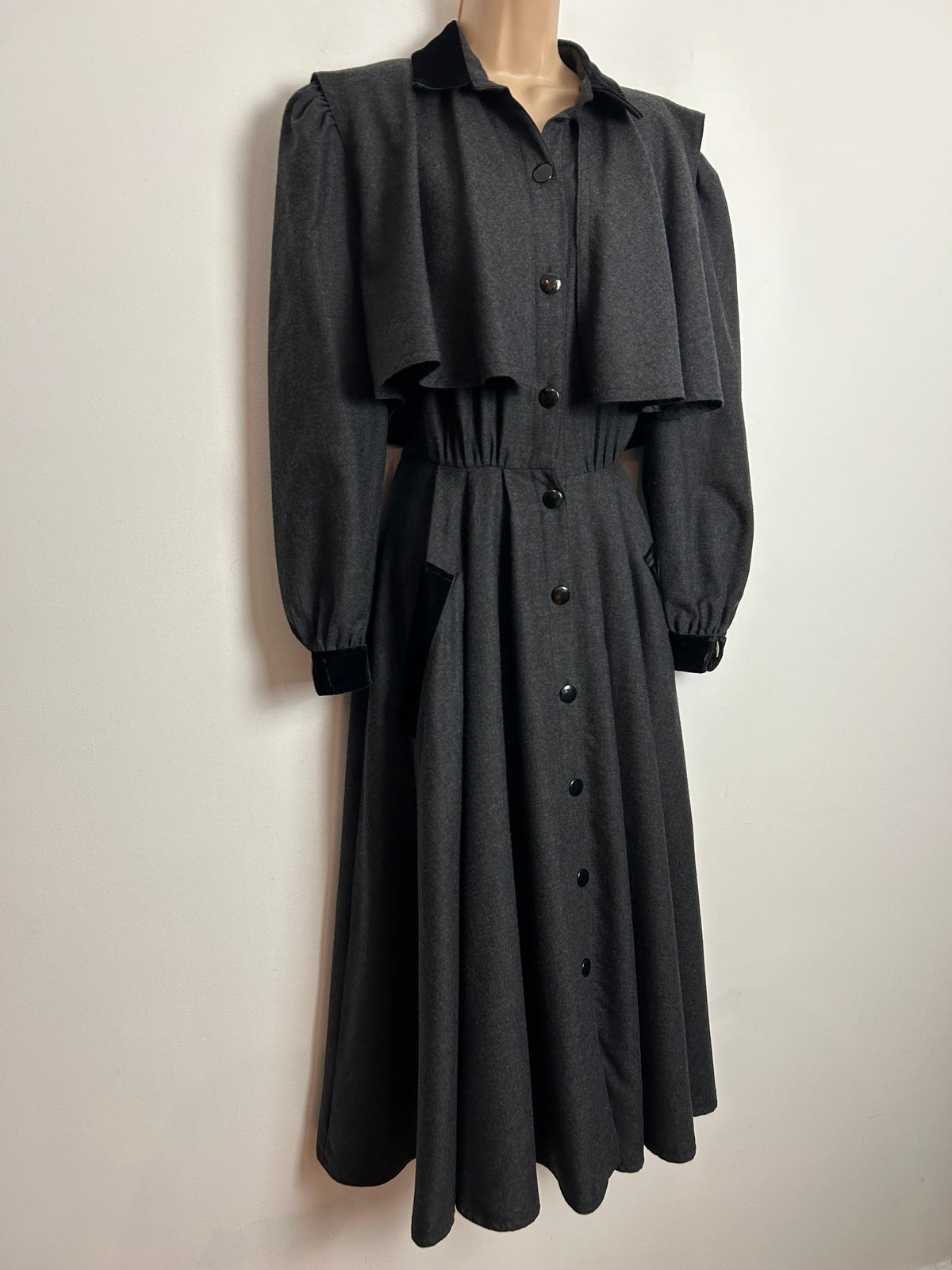 Vintage 1980s UK Size 10 Dark Grey & Black Velvet Trim Cape Style 100% Wool Long Sleeve Midi Dress