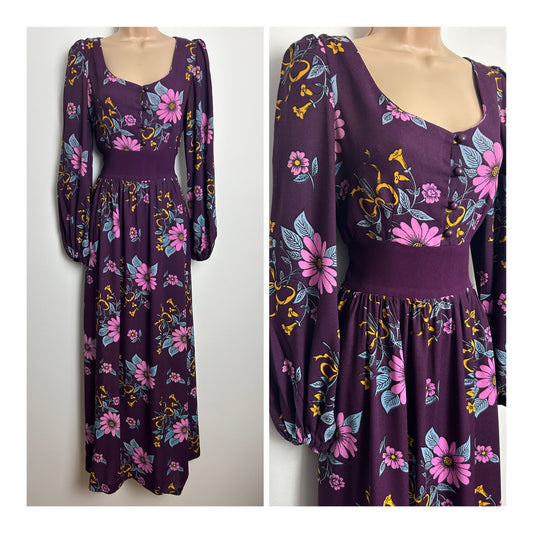 Vintage 1970s Size 8 Pretty Plum Purple Pink Mustard & Grey Floral Print Long Sleeve Maxi Dress
