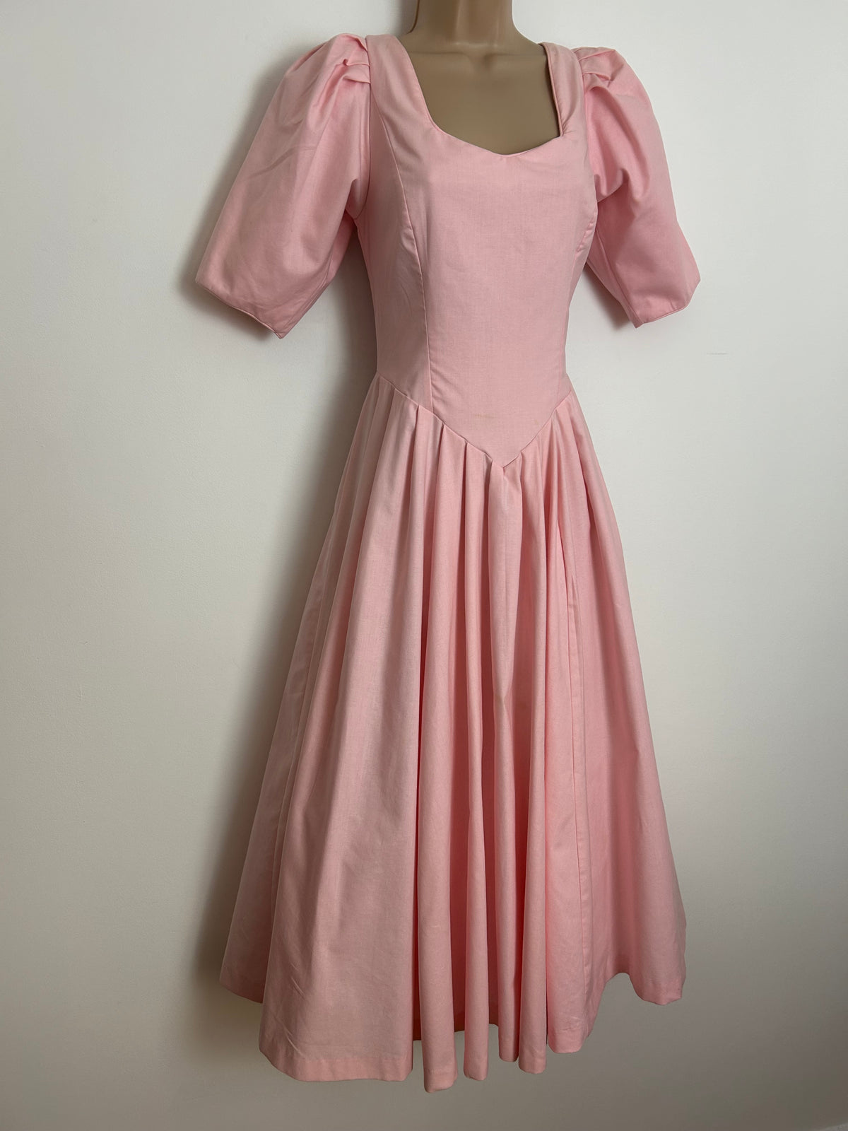 Vintage 1980s LAURA ASHLEY Size 6 (Size 10 On Label) Pink Bustle Back Ballgown Prom Dress