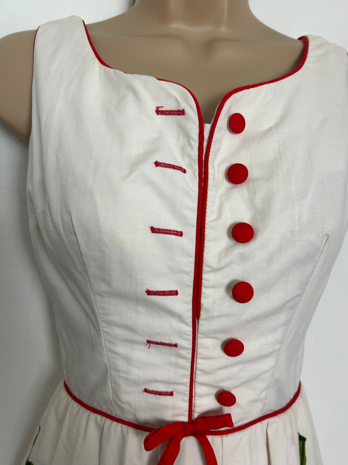 Vintage 1950s BLANES Size 6 AMAZING Cream & Red Strawberry Print Cotton Belted Pleated Dress