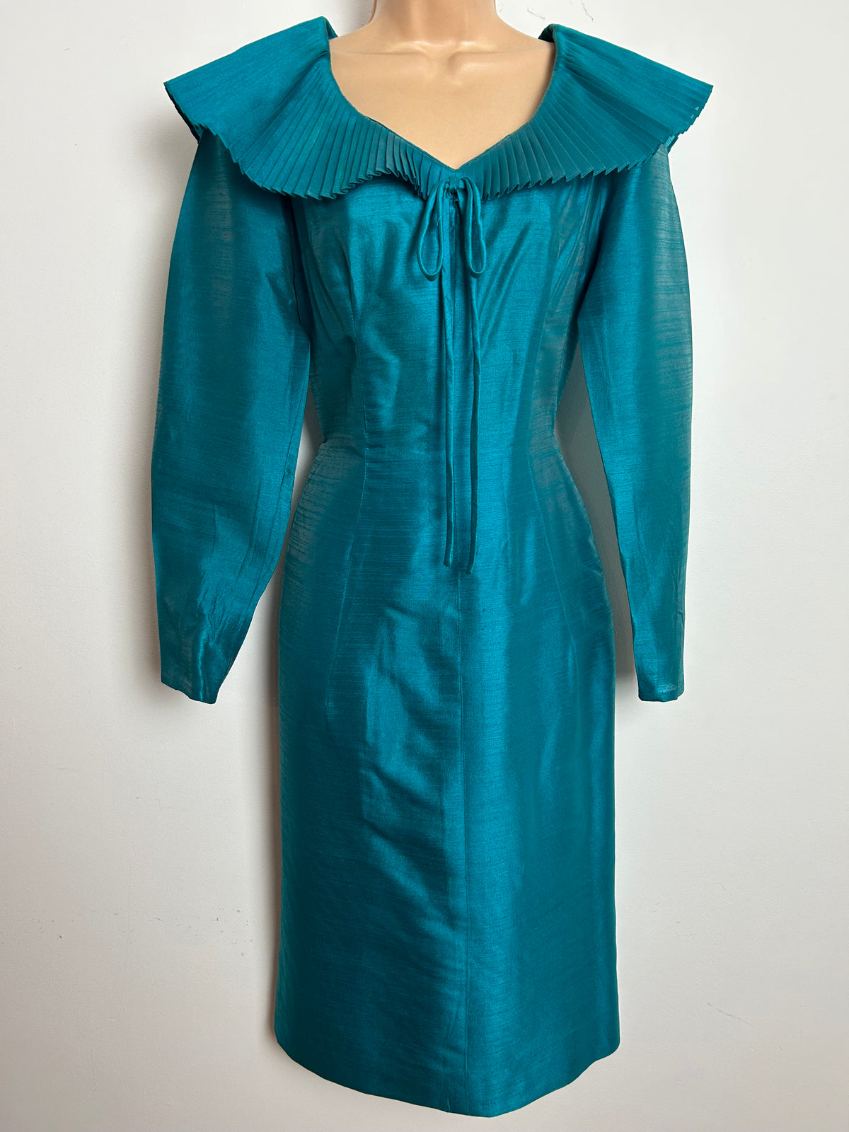 Vintage 1960s MARCUSA BY MARCUS Size 10 Dark Turquoise Pleated Collar Occasion Party Dress