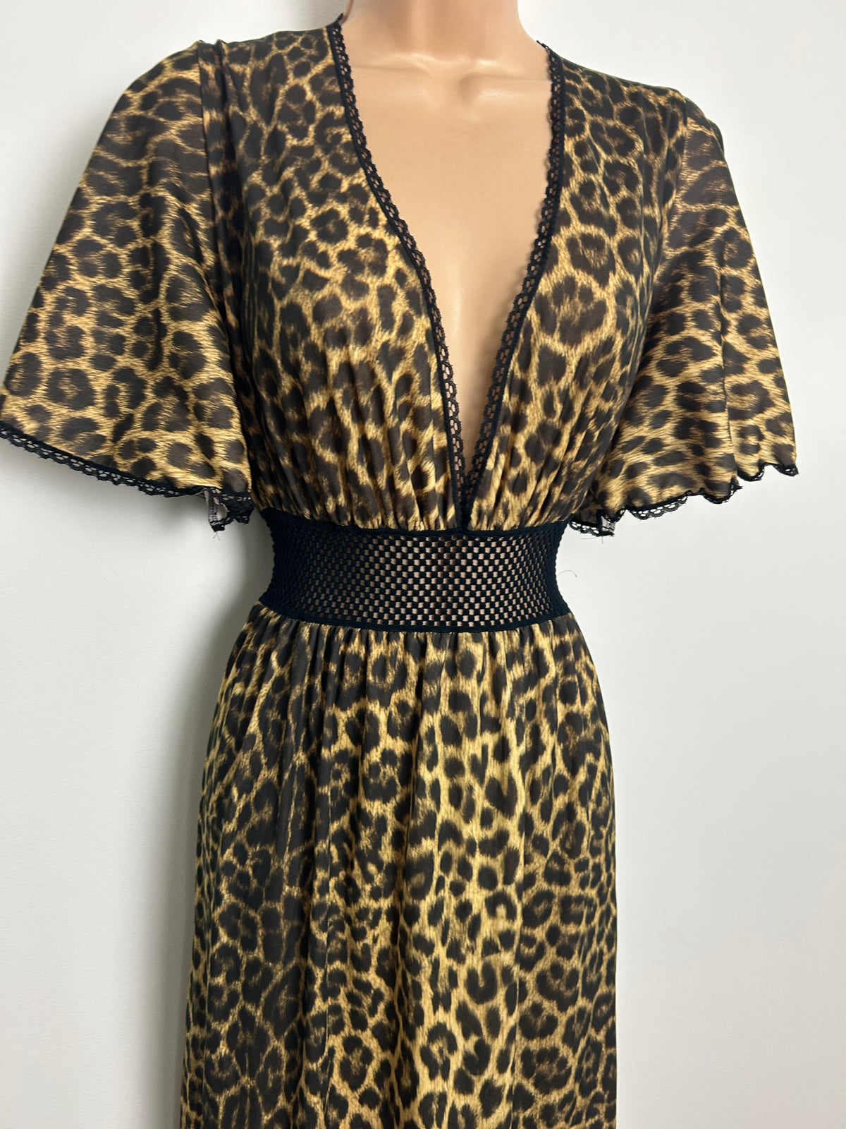 Vintage Late 1970s EUROBELLE Size 8-10 Leopard Print Flutter Sleeve Mesh Waist Panel Maxi Dress