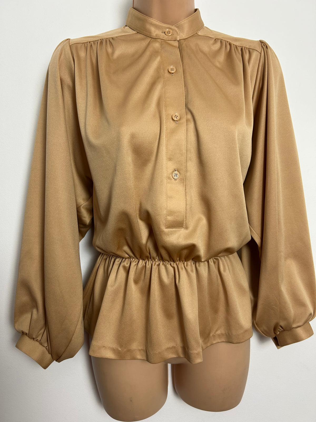 Vintage Early 1980s Size 12-14 Gold Long Sleeve Peplum Style Blouse