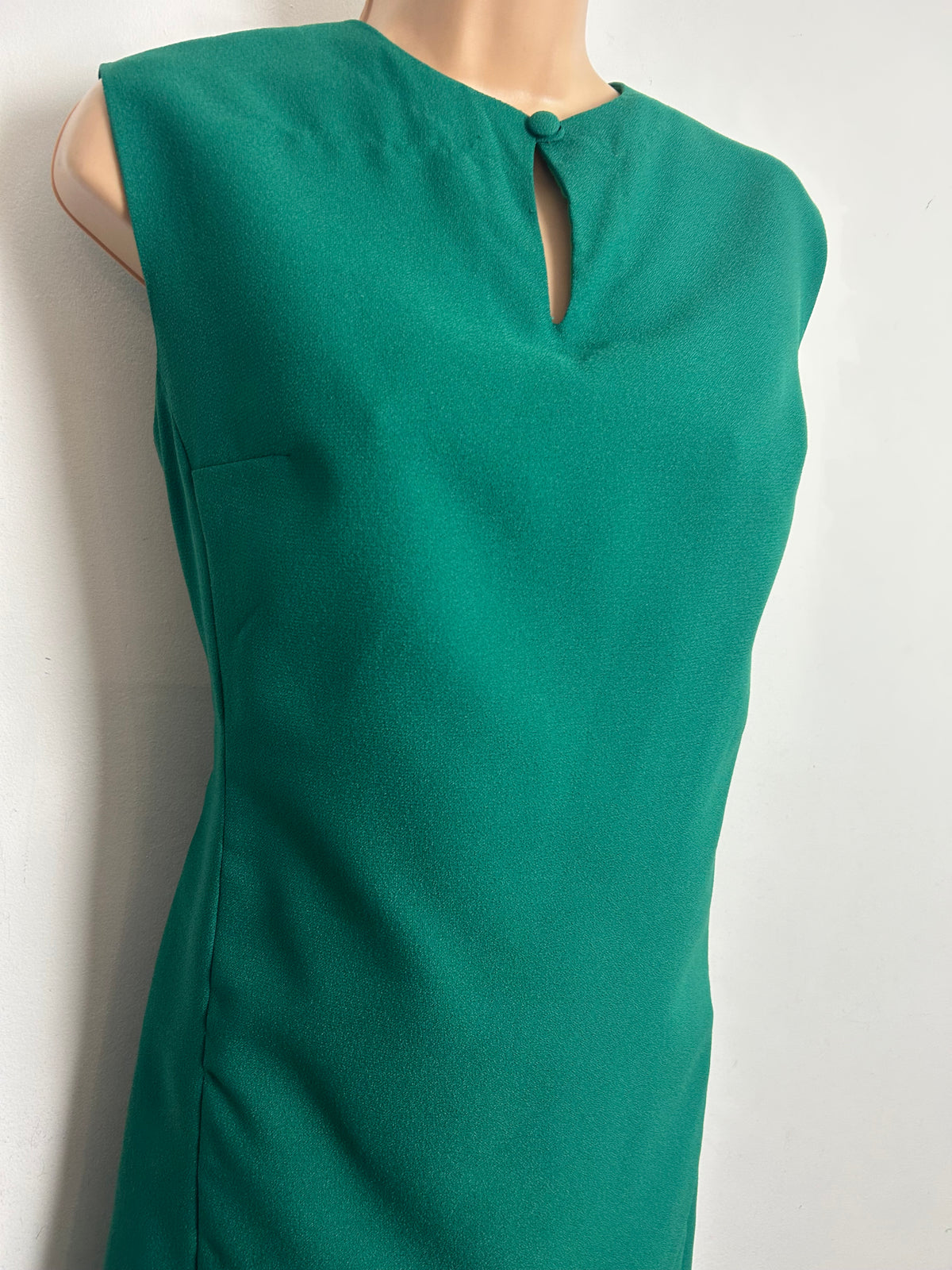 Vintage 1960’s Size 12 Green Mod Shift Dress