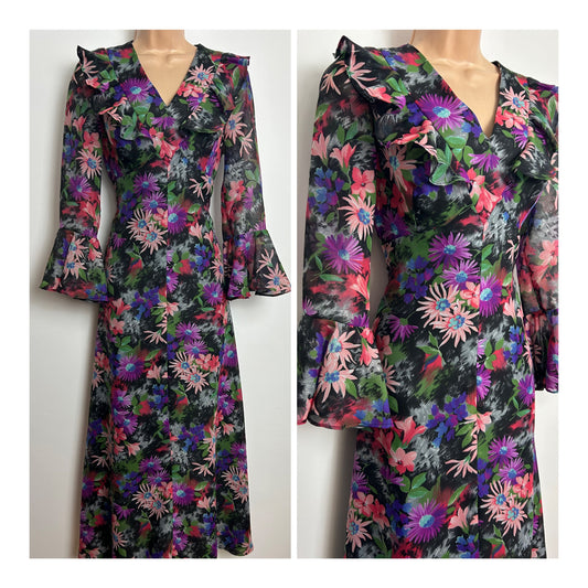 Vintage 1970s Size 10 Black Purple & Pink Floral Print Ruffle Trim Long Sleeve Boho Maxi Dress