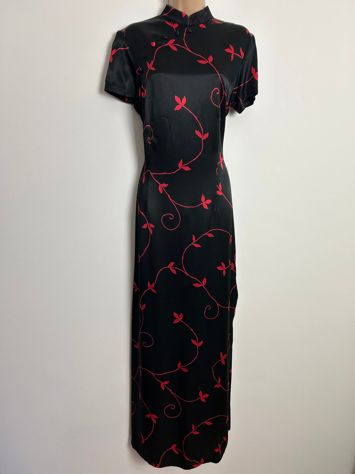 Vintage 90s Y2K UK Size 12 Black & Red Leaf Print Silky Feel Cheongsam Style Maxi Dress