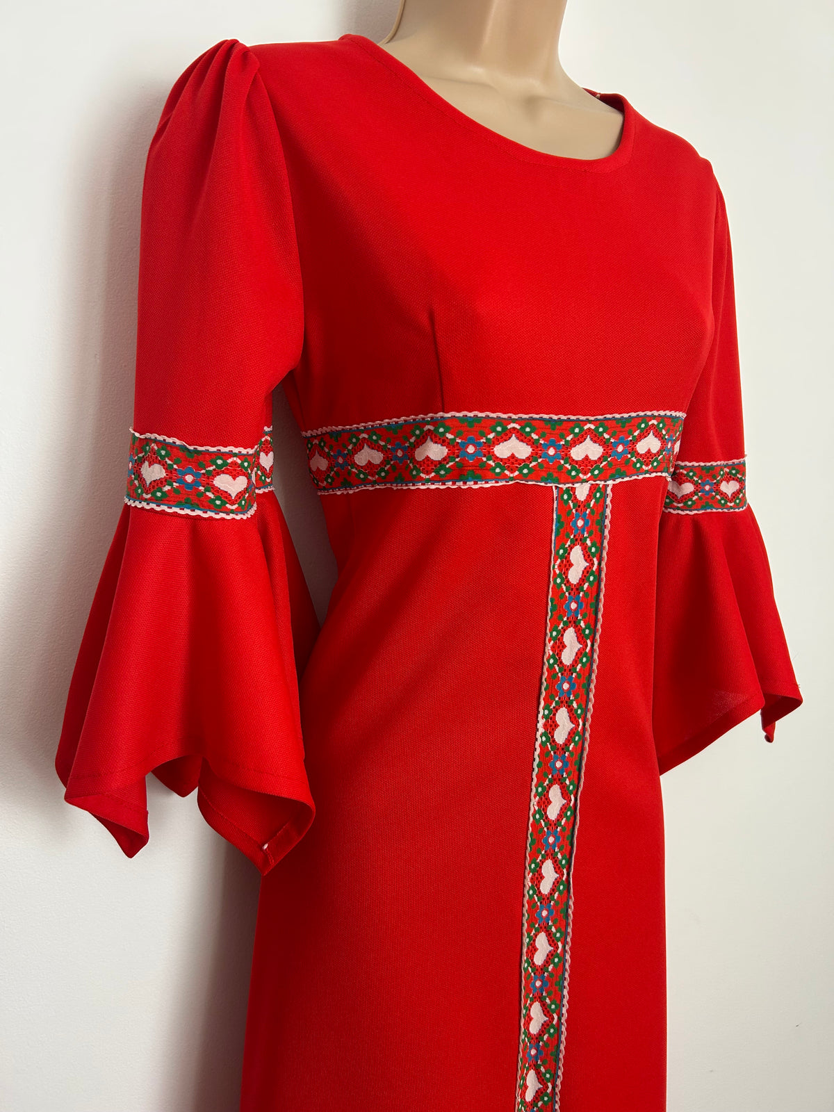 Vintage 1970s Size 10 Red & White Heart Braid Trim  Flared Cuff Boho Midaxi Dress