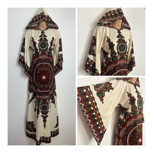 Vintage Late 1960s RARE Boutique Label MINA OF CARNABY STREET Size 8 Hooded Screen Printed Kaftan