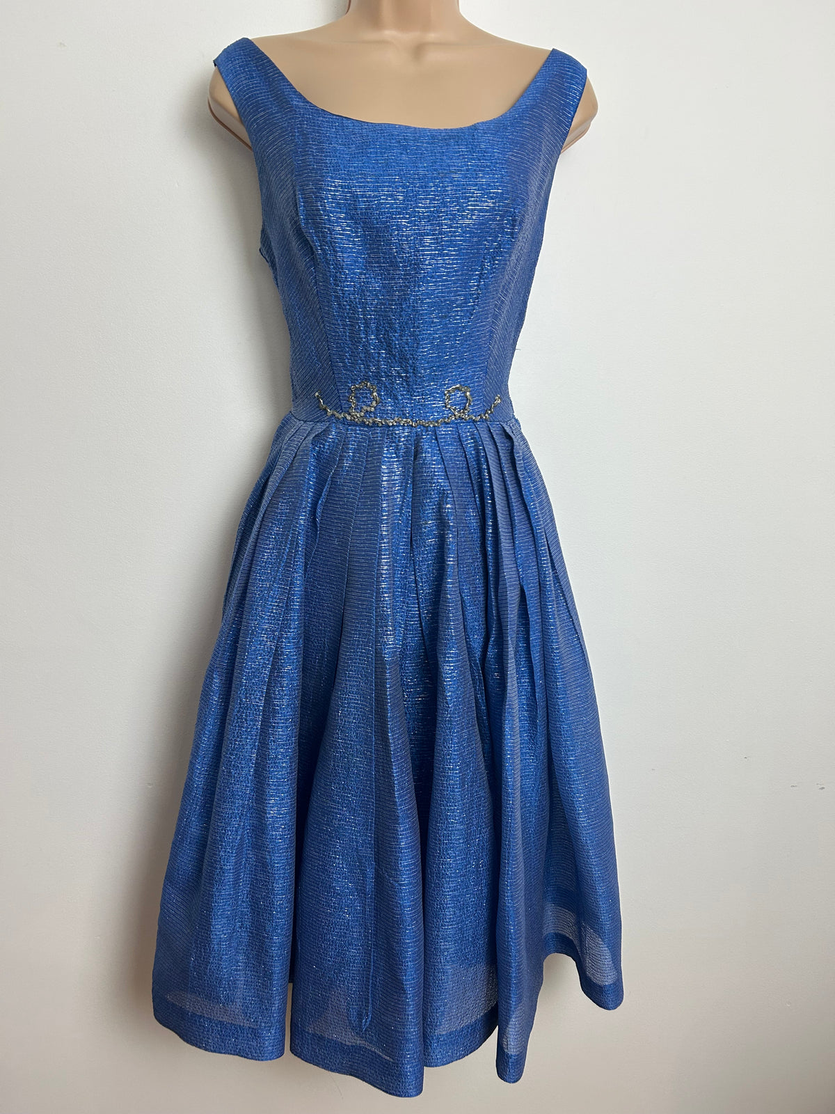 Vintage 1950s Size 8 Blue & Metallic Silver Thread Sequin Detailing Party Prom Occasion Dress