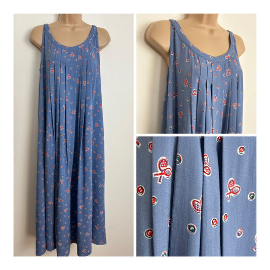 Vintage Late 1970s GUY LAROCHE DIFFUSION Designer Size 8-10 Blue Tennis Racket & Balls Novelty Print Pleated Smock Dress