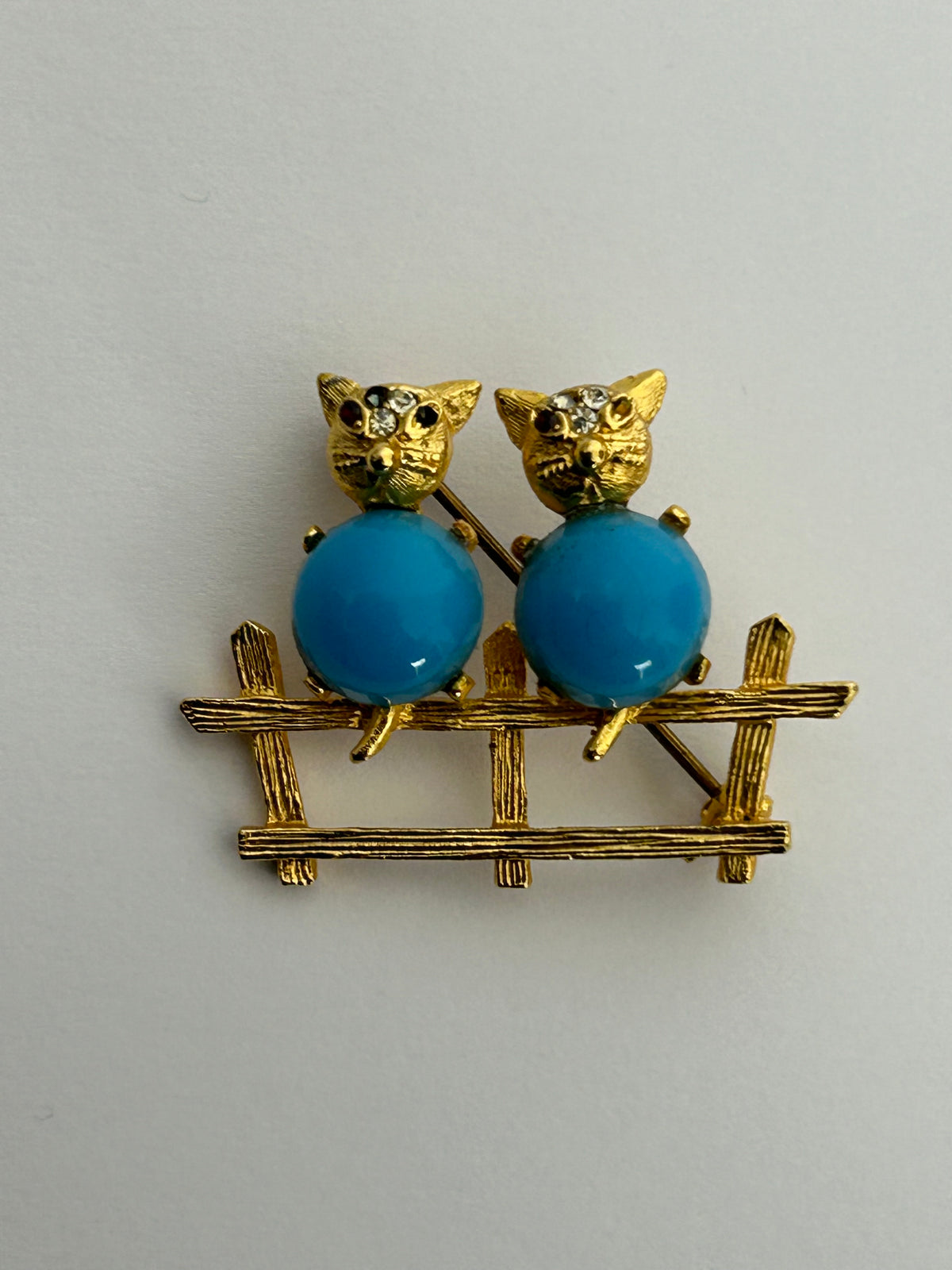 Vintage Gold Tone Sweet Little Mice On Fence Pin Brooch