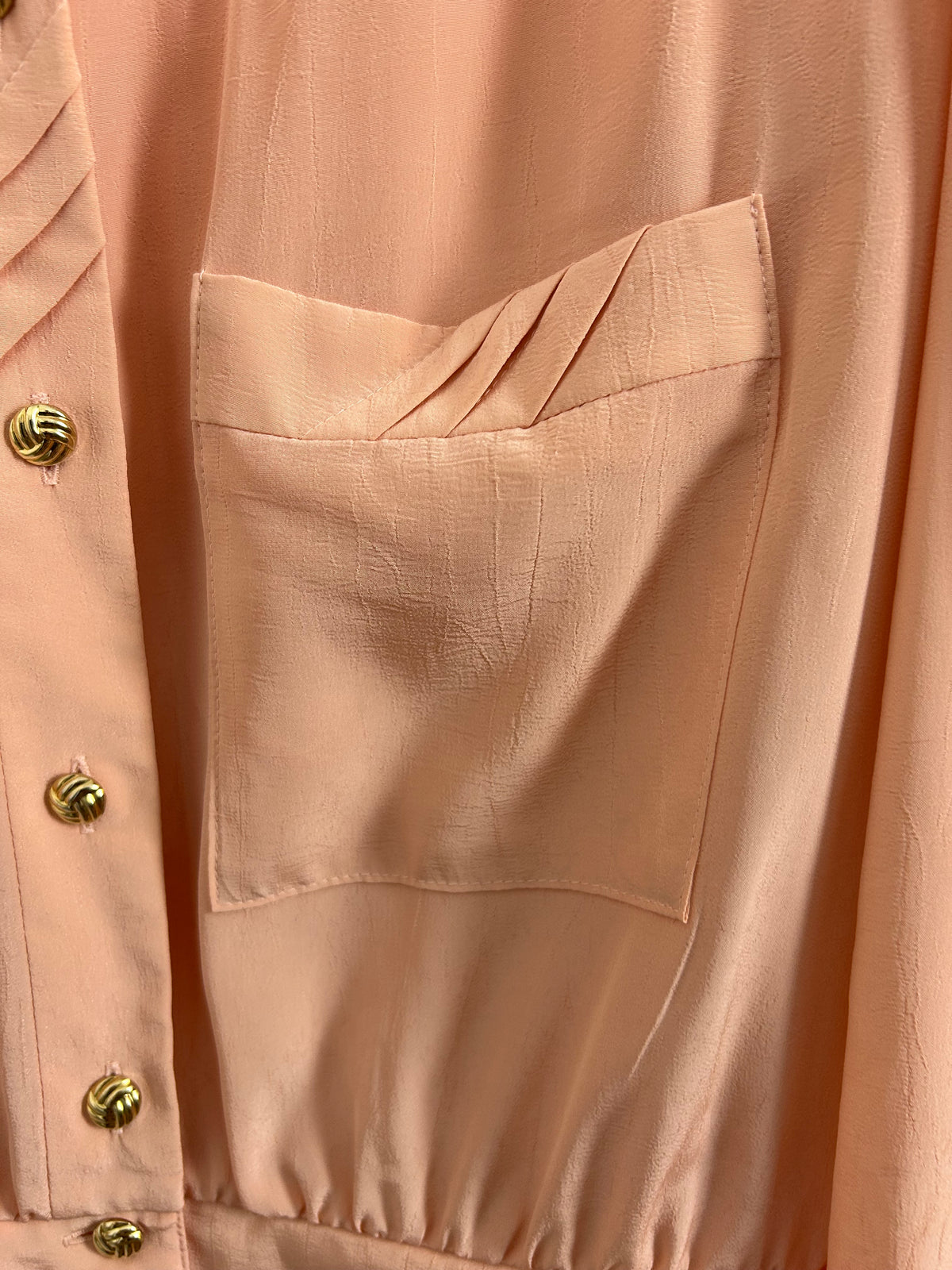 Vintage 1980s FRANKENWALDER Size 12-14 Pale Peach Pleat Detail Long Sleeve Peplum Blouse