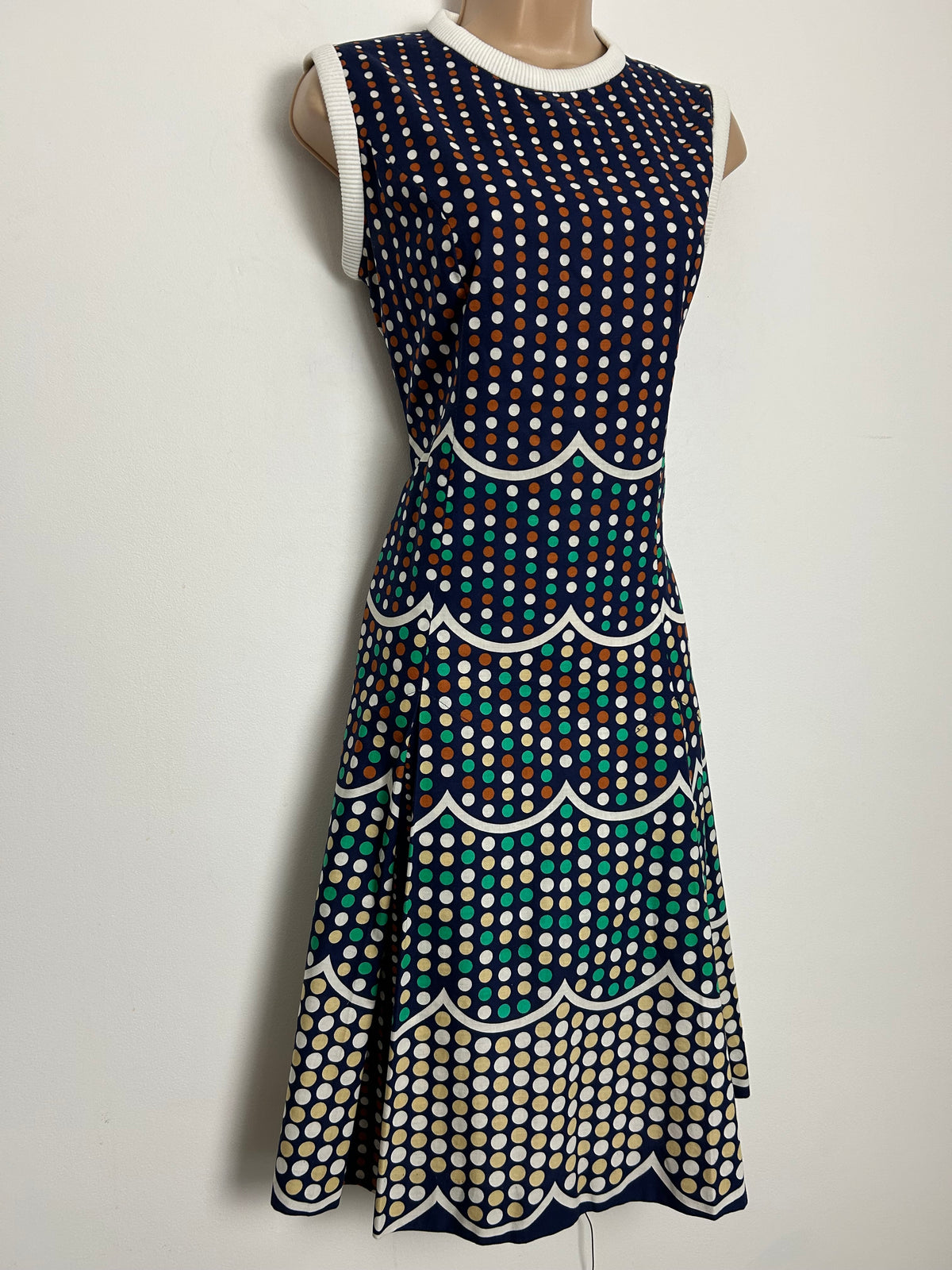 Vintage 1960s RODNEY Size 10 Navy Blue White Rust & Green Polka Dot Cotton Mix Kick Pleated Mod Dress
