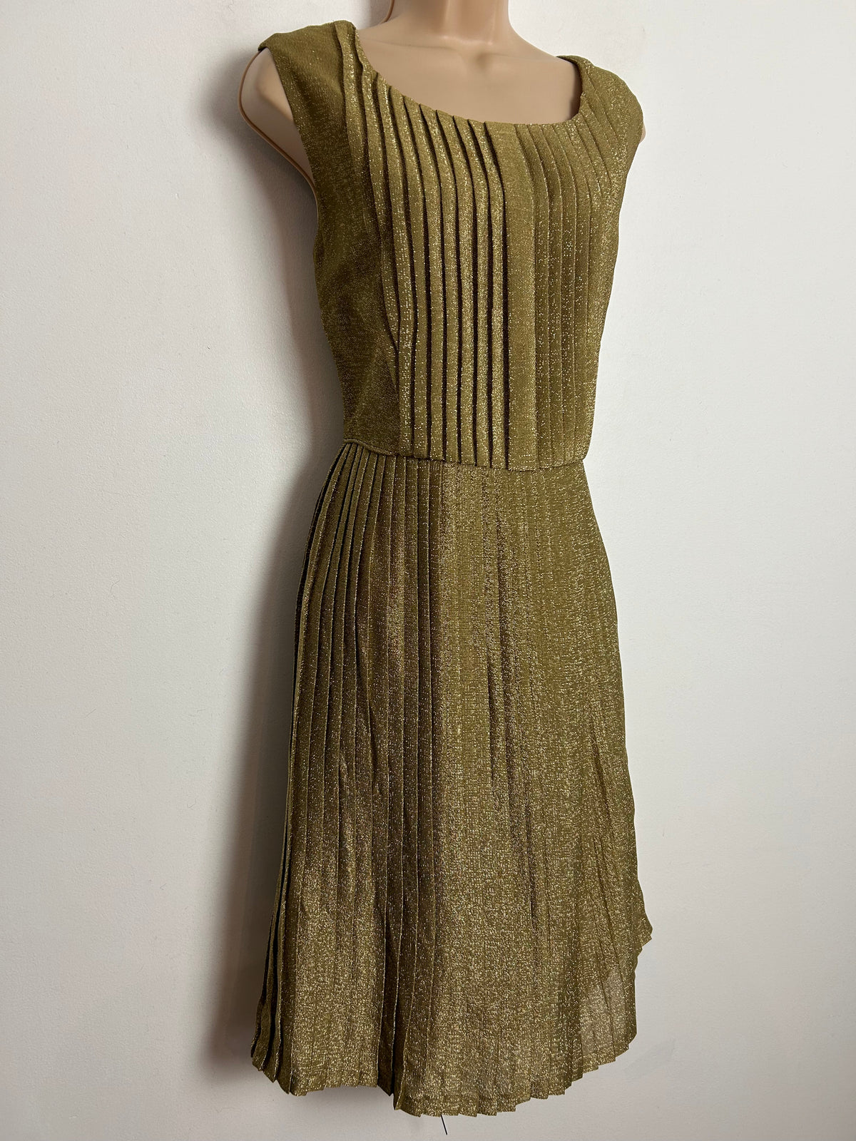 Vintage RARE EARLY 1960S ALICE EDWARDS UK Size 12 Gold Lurex Pleated Xmas Party Dress
