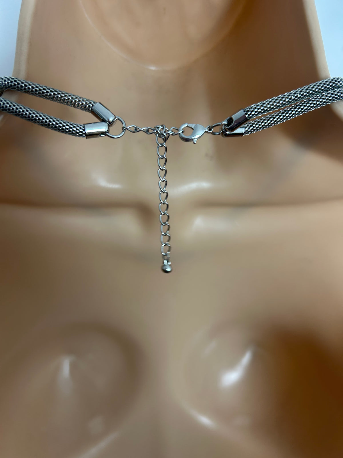Vintage Silver Tone Mesh Metal Twist Knot Double Strand Necklace