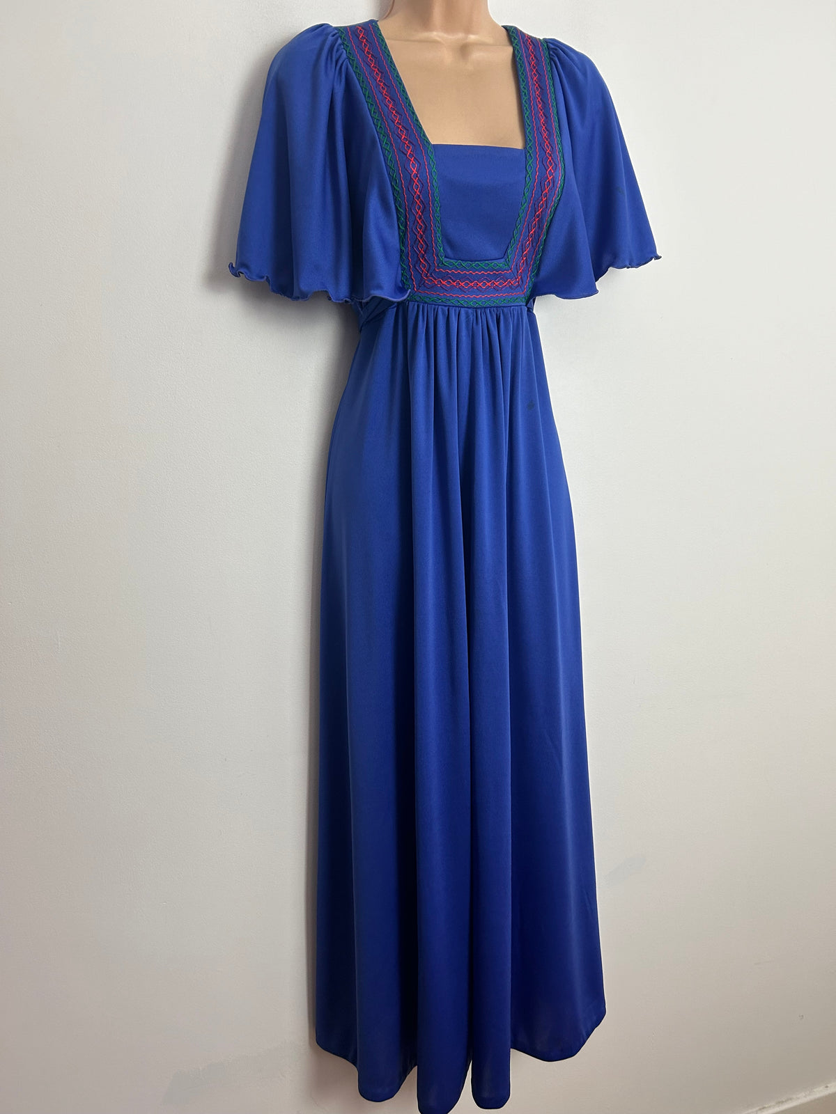 Vintage 1970s MR DARREN UK Size 6-8 Blue Embroidered Detail Flutter Sleeve Boho Maxi Dress