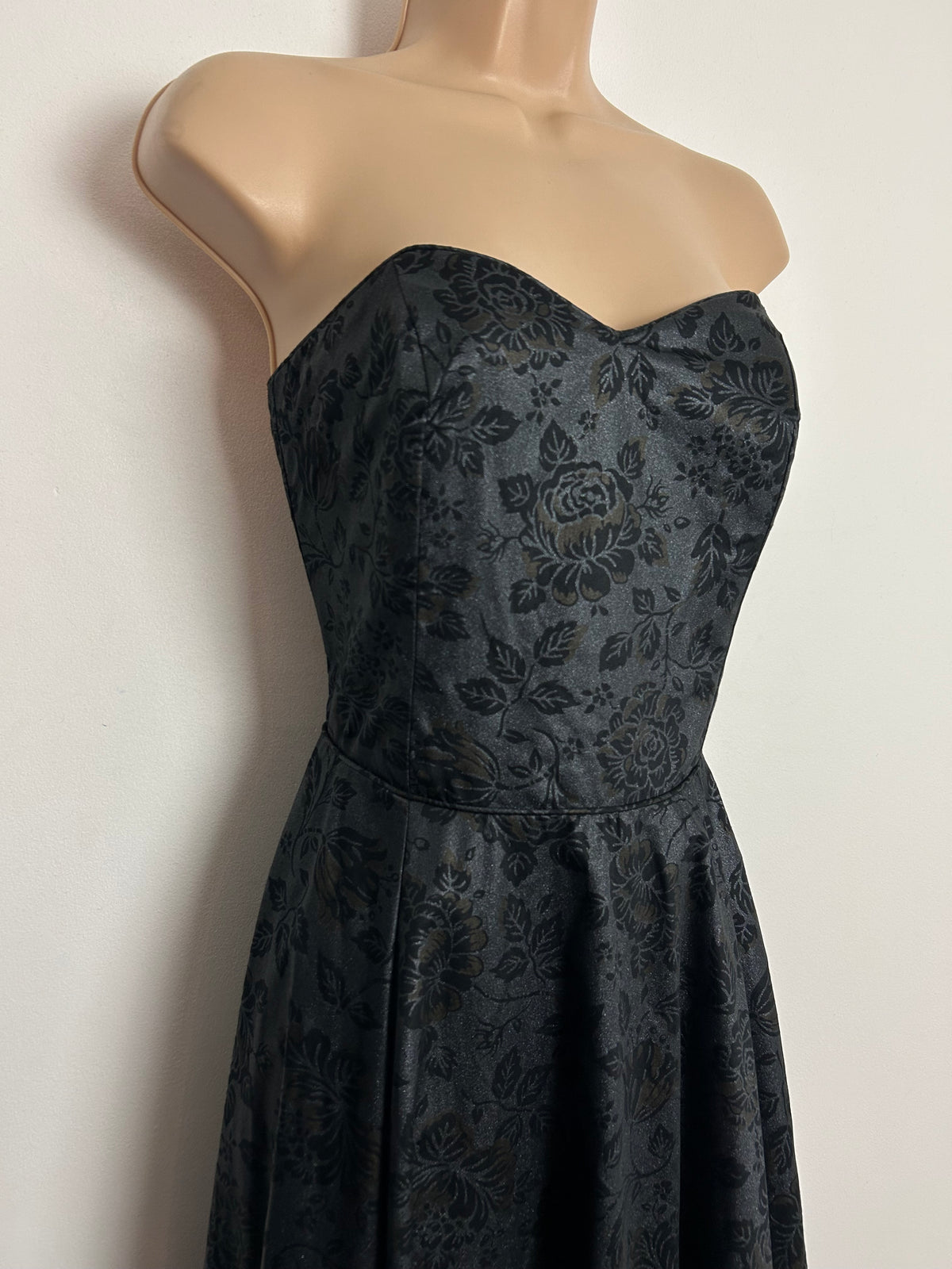 Vintage 1980s LAURA ASHLEY UK Size 10 (Size 16 On Label) Dark Grey Floral Strapless Party Dress Ballgown