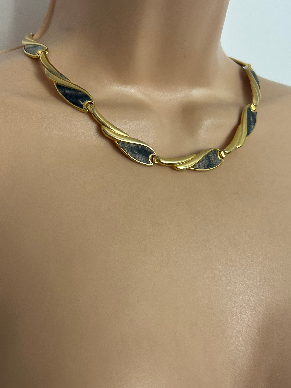 Vintage Gold Tone & Faux Leather Set Fancy Panelled Choker Necklace