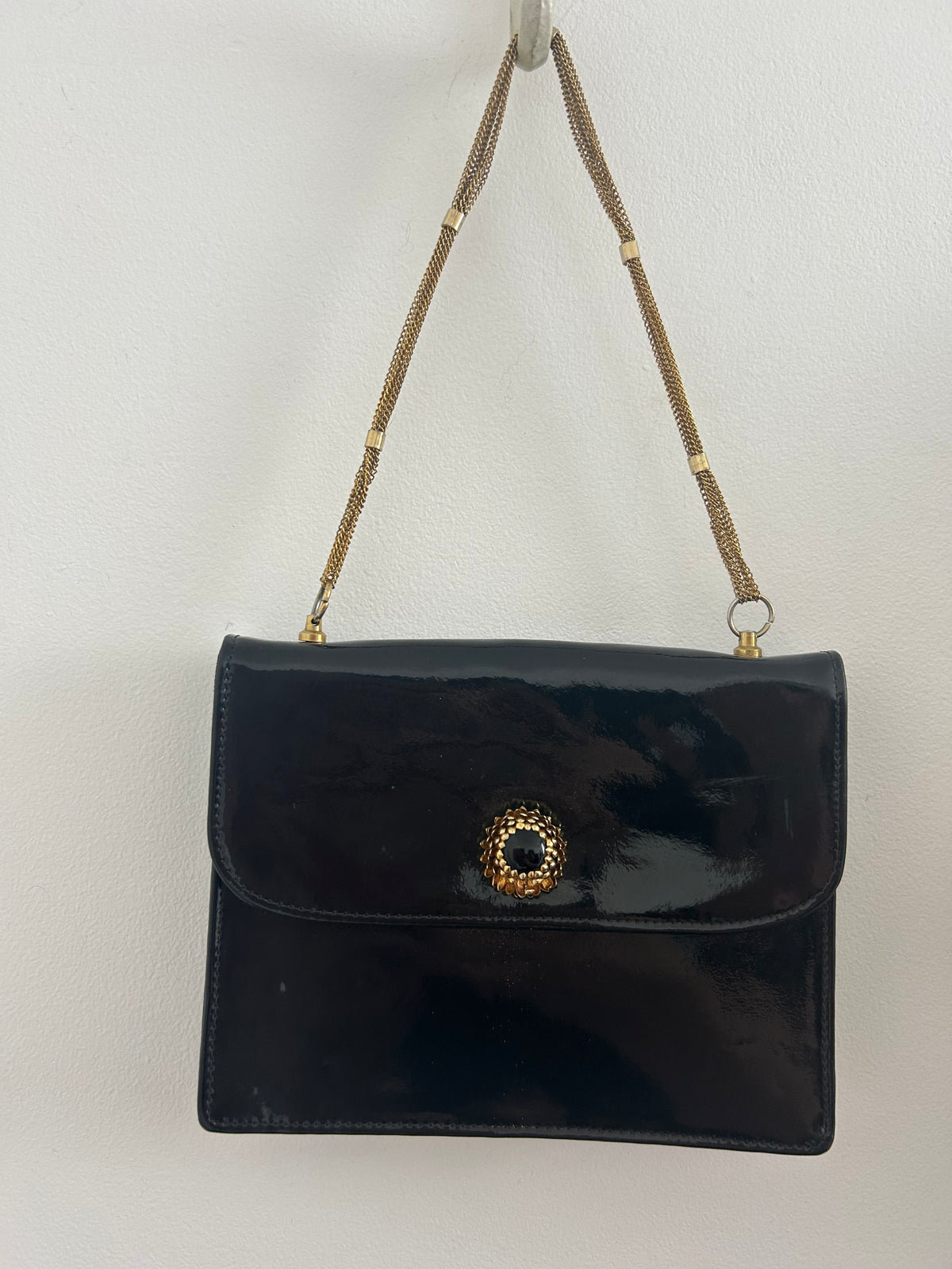 Vintage RARE Late 1960s UNUSUAL Black Patent Leather Chain Strap Handle With Screw Off Fastening