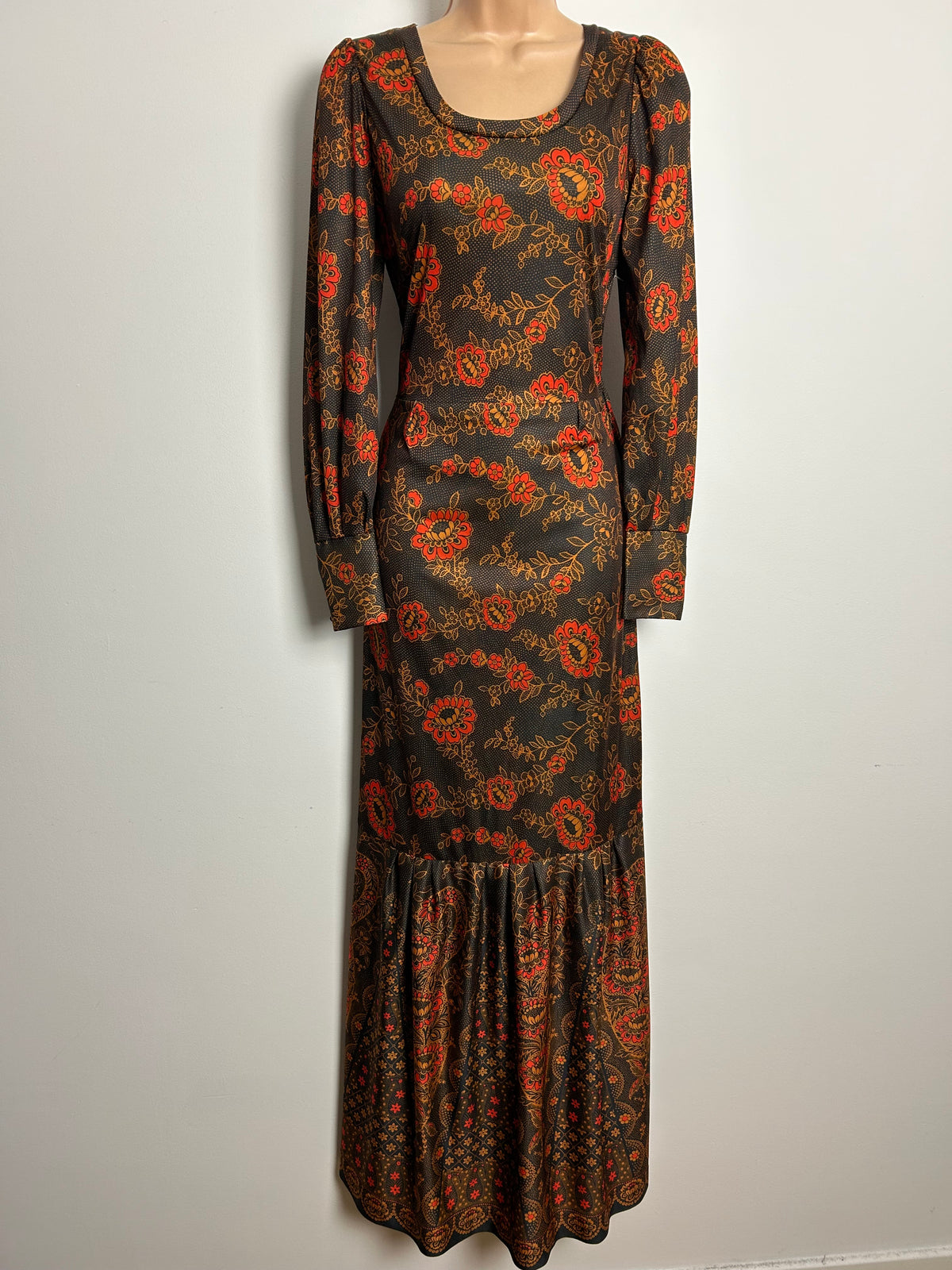 Vintage 1970s Size 8 Brown & Orange Floral & Polka Dot Print Long Sleeve Maxi Dress