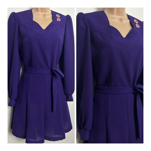 Vintage Late 1960s Size 6-8 Purple Wool Mix Long Sleeve Belted Mod Dress