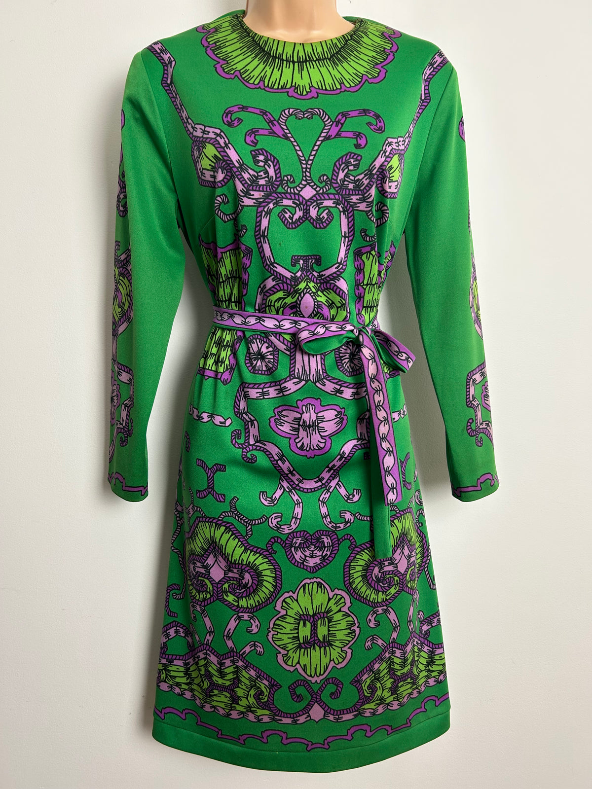 Vintage 1970s STUNNING Size 12-14 Green & Pink Tones Abstract Scarf Print Long Sleeve Belted Dress