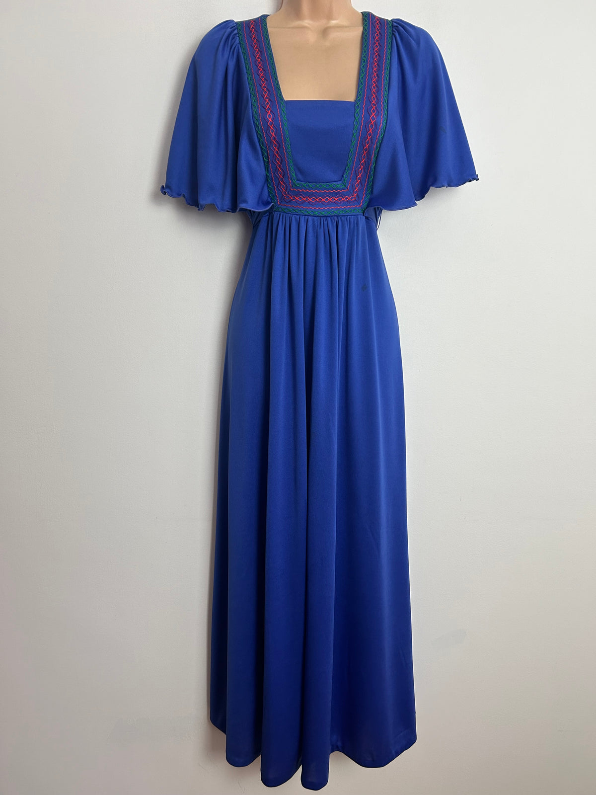 Vintage 1970s MR DARREN UK Size 6-8 Blue Embroidered Detail Flutter Sleeve Boho Maxi Dress