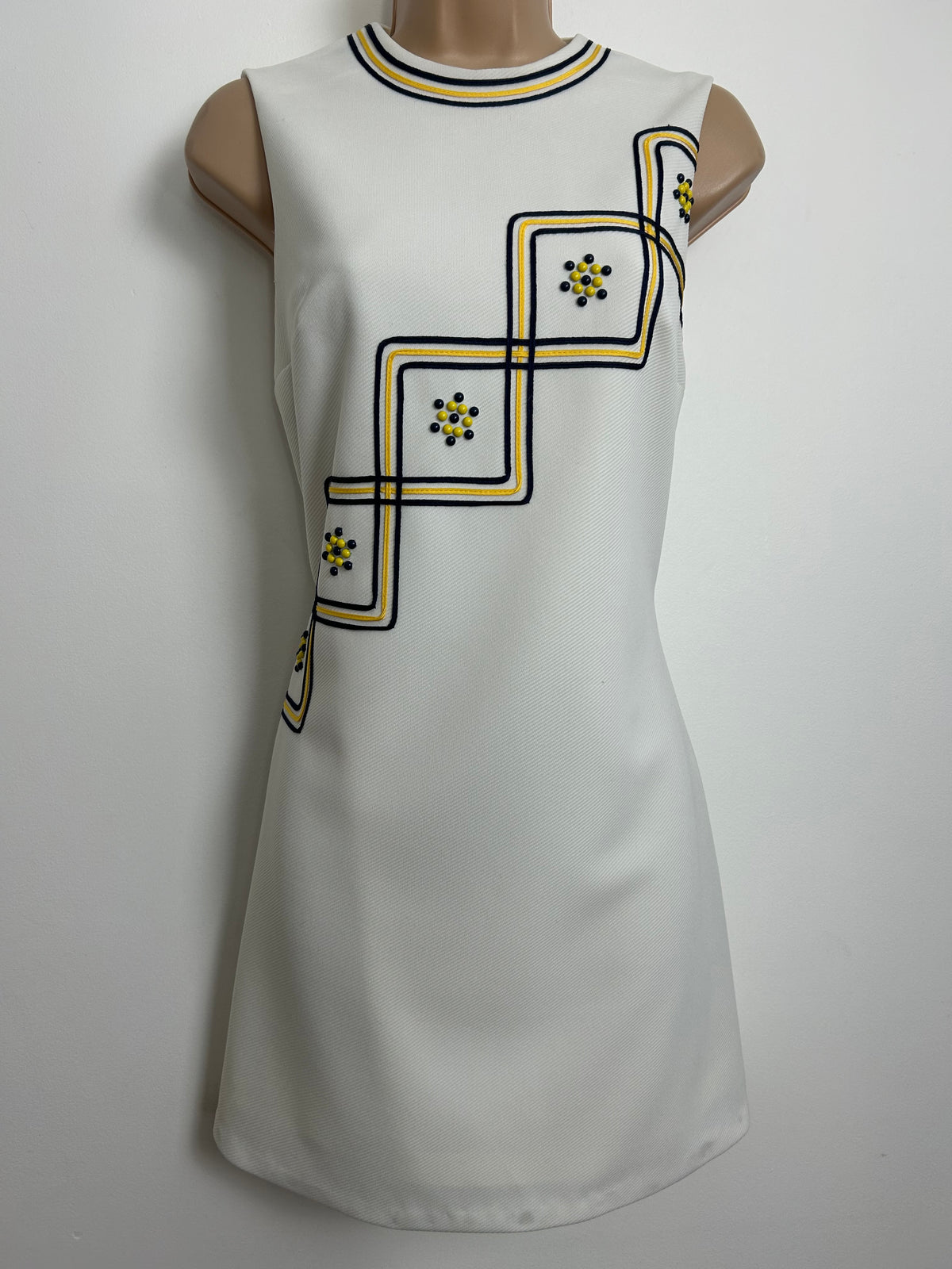 Vintage 1960s Size 8 White Navy Blue & Yellow Braid & Bead Embellishment Mini Mod Scooter Shift Dress