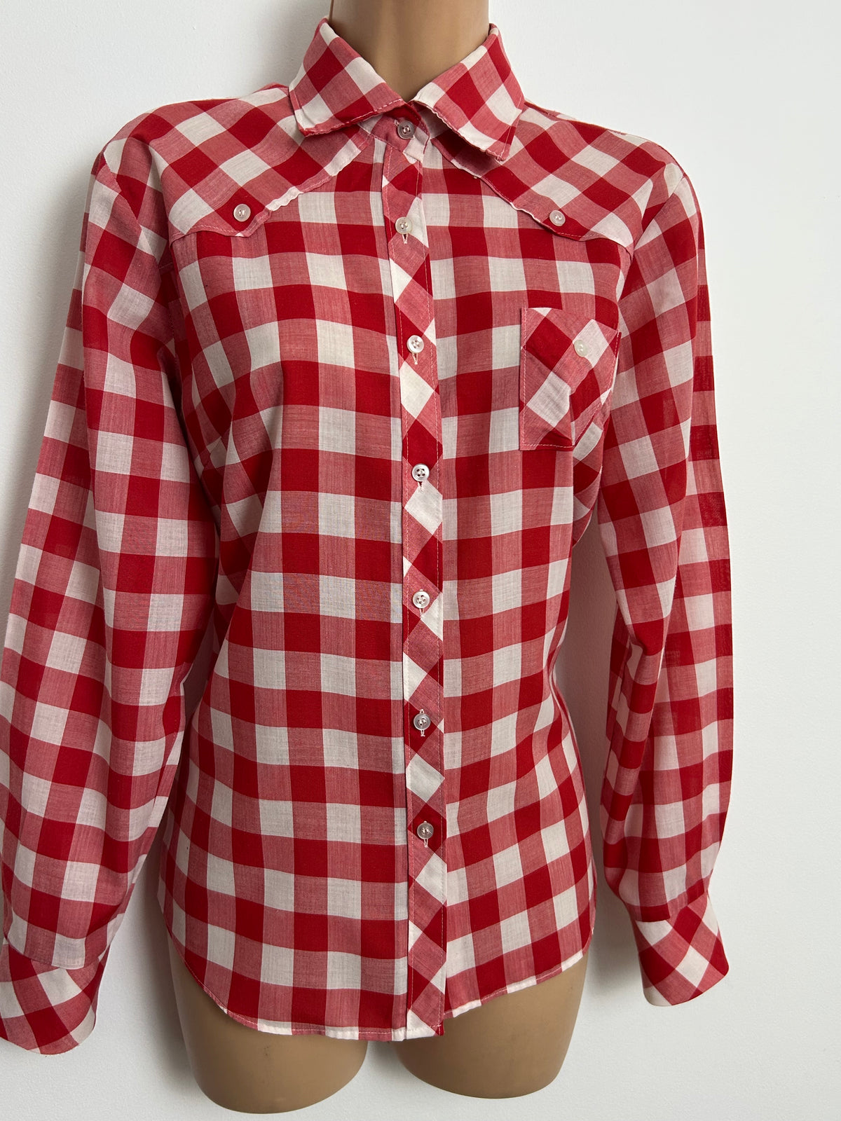 Vintage 1970s Size 14-16 Red & White Check Print Cotton Mix Long Sleeve Shirt