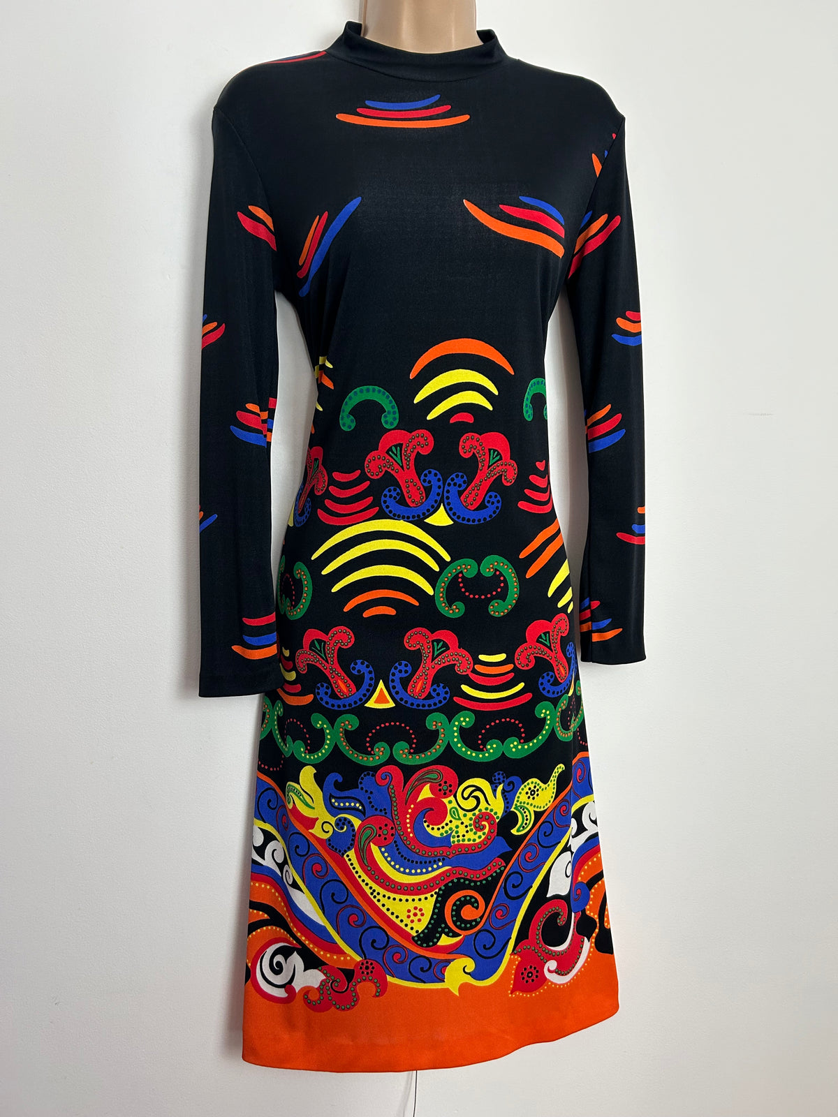 Vintage 1970s ELEGANCE PARIS Size 10 Black Multicolour Abstract Print Long Sleeve Shift Dress