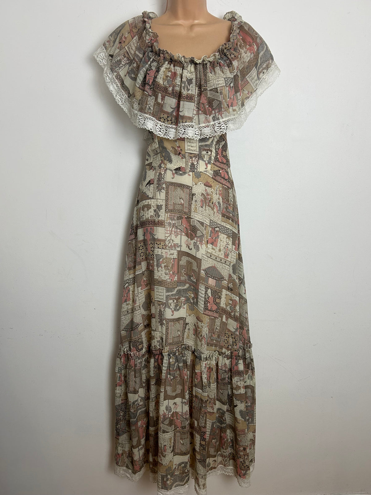 Vintage 1970s PETER ELLIS Size 6-8 Cream Brown & Dusky Pink Intricate Persian Novelty Print Boho Maxi Dress