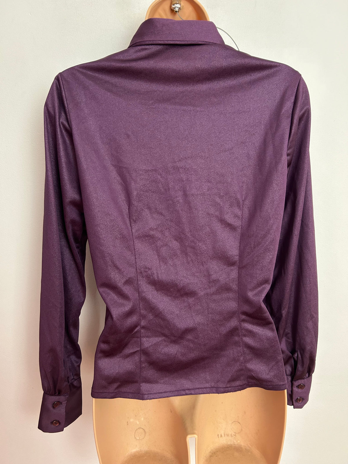 Vintage 1970s WELKUT UK Size 10 Plum Purple Dagger Collar Long Sleeve Shirt