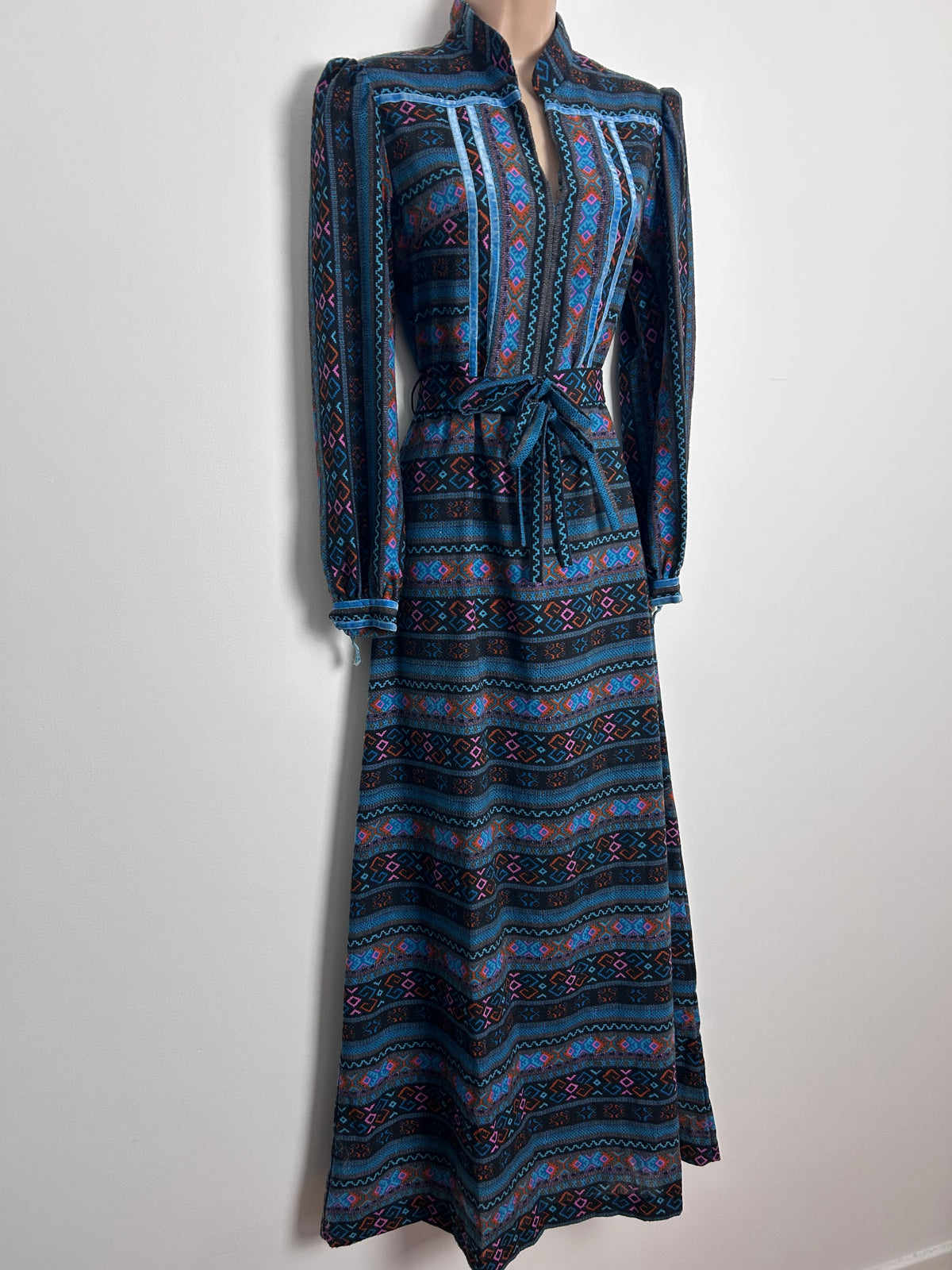 Vintage 1970s Size 8 Black Teal Rust & Pink Geo Print Velvet Ribbon Trim Belted Cotton Maxi Dress
