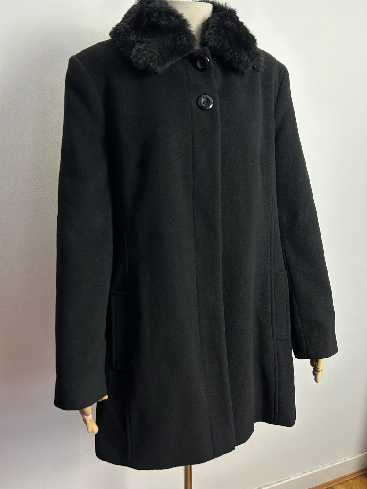 Vintage DAVID BARRY UK Size 14 Black Wool & Cashmere Faux Fur Collar (Detachable) Coat