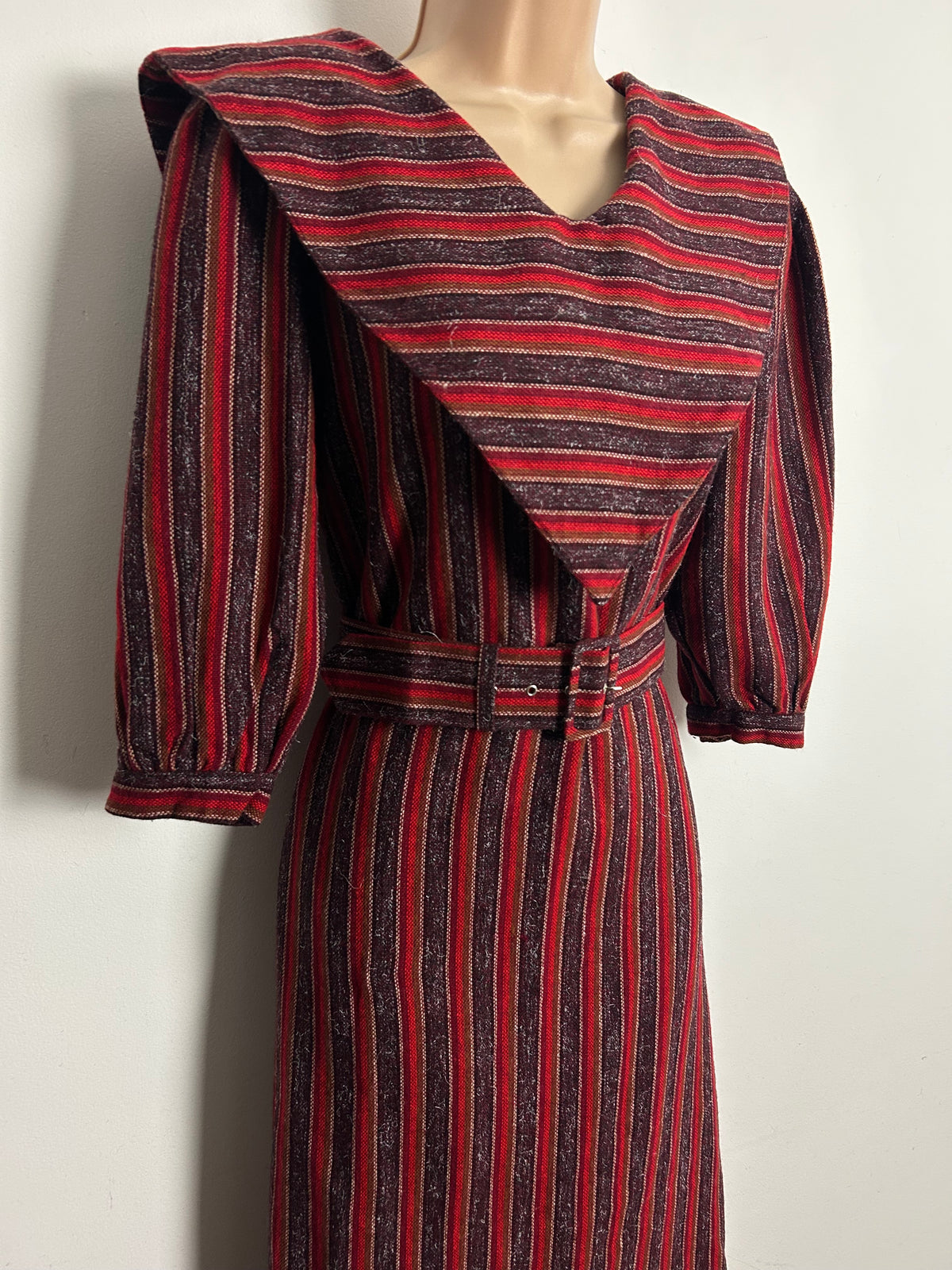 Vintage Early 1980s Size 10 Red & Brown Stripe Wool Mix Long Sleeve Feature Collar Belted Dress