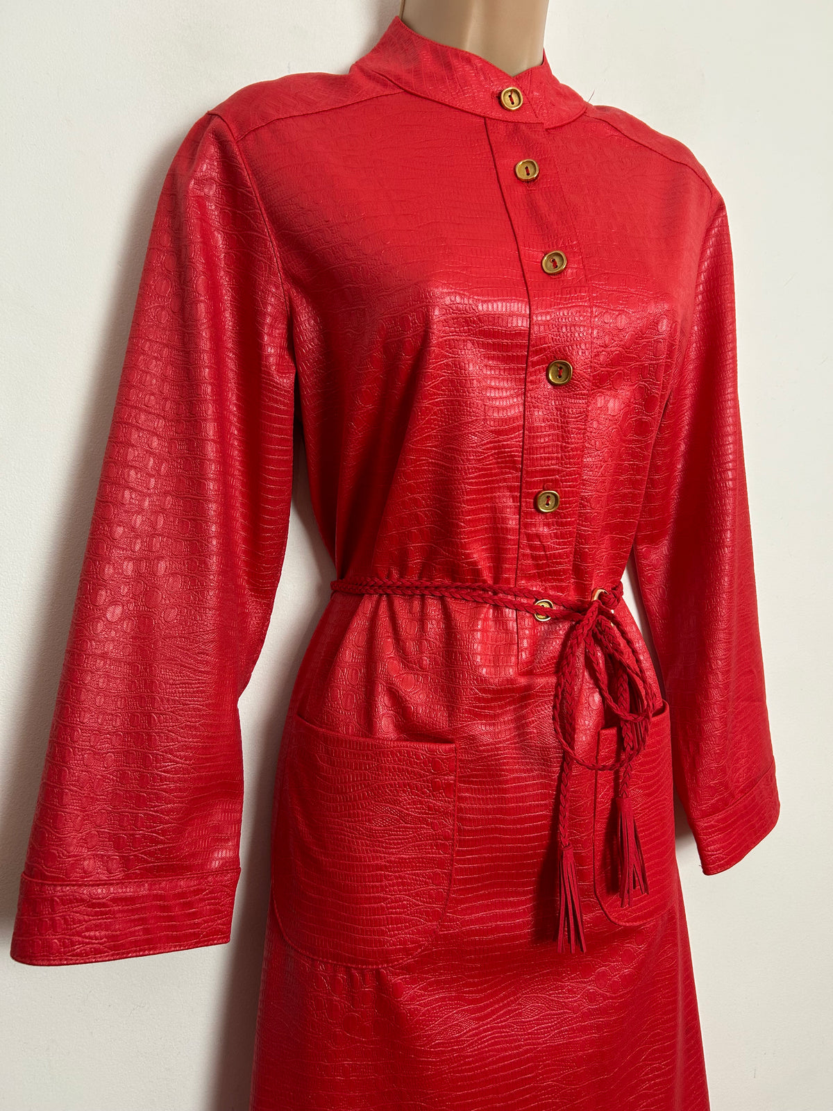 Vintage 1980s HANBURY LTD UK Size 10-12 Red Wet Look Reptile Print Long Sleeve Belted Day Dress