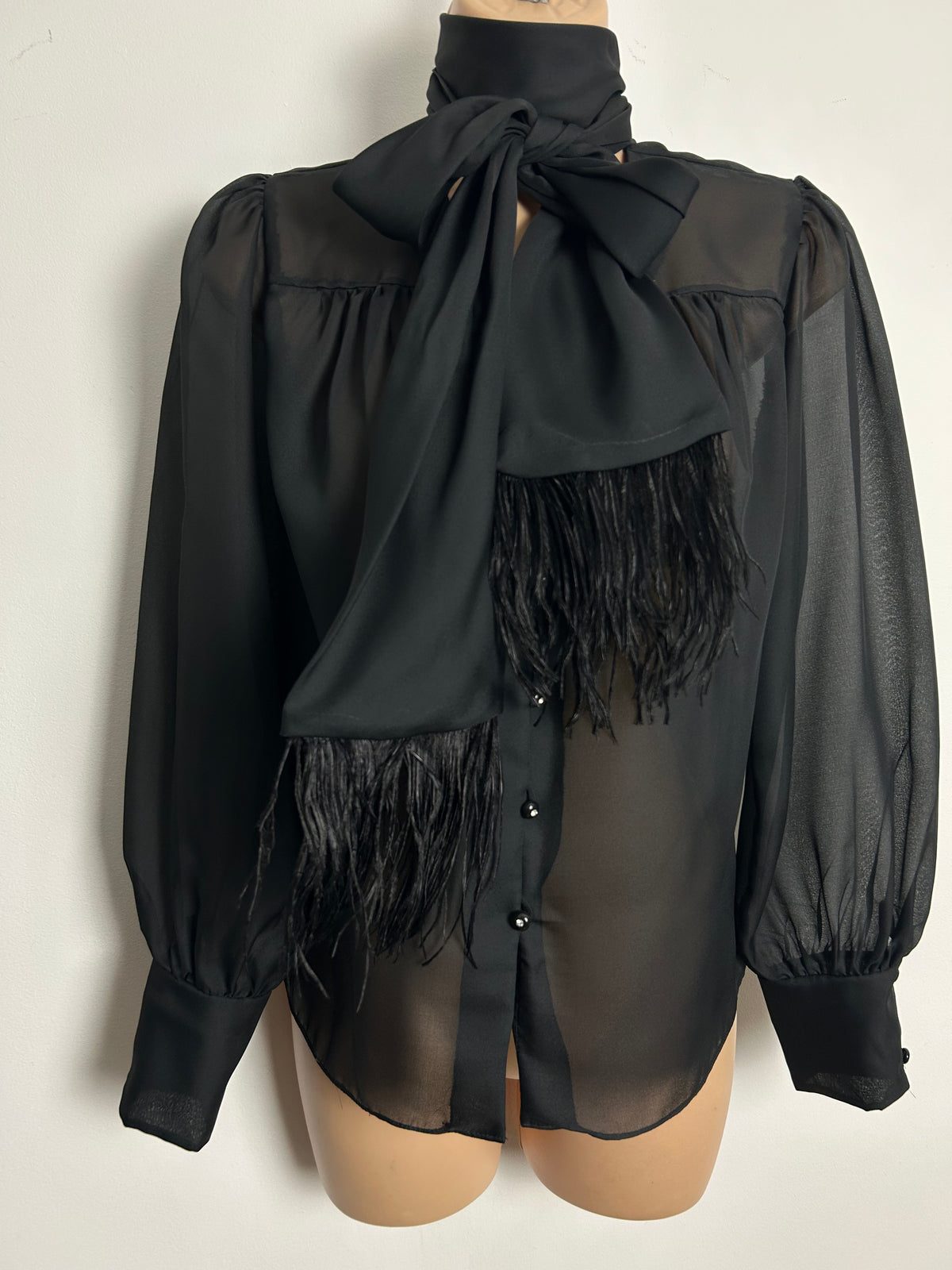 Vintage 1980s Size 12-14 Black Chiffon Semi Sheer Scarf Tie Neck Marabou Feather Trim Blouse