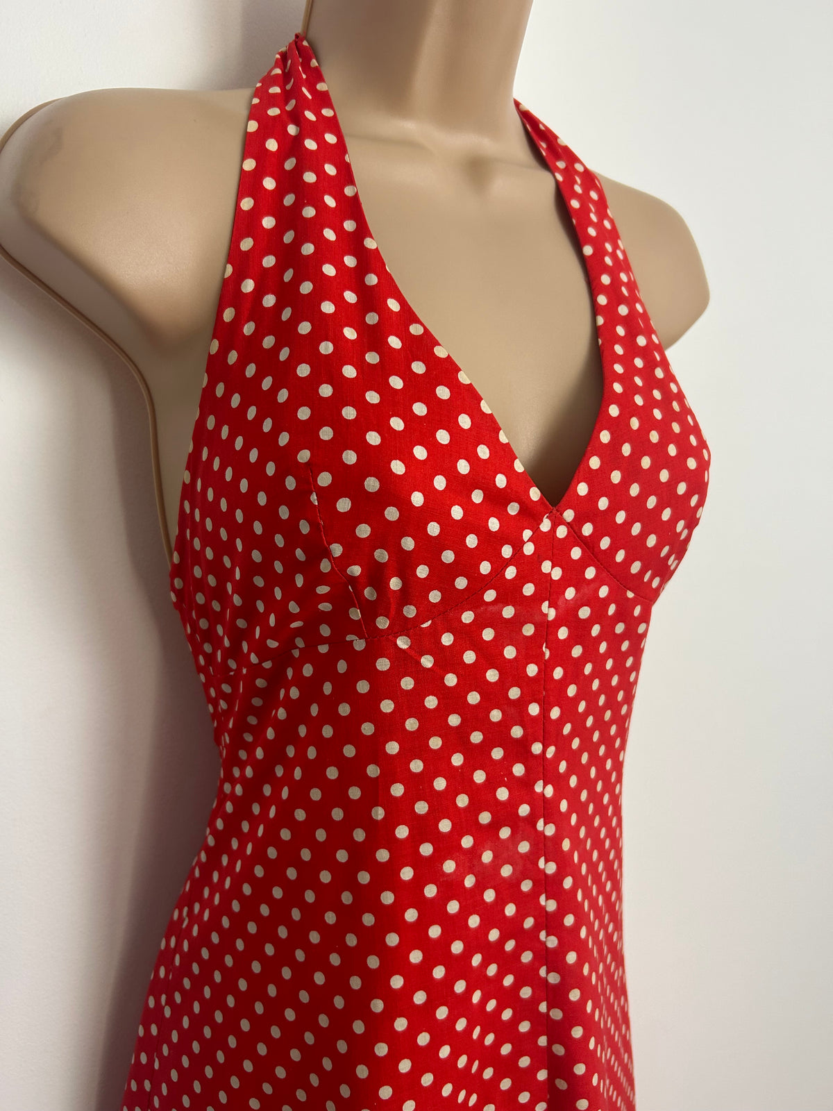 Vintage 1970s MISS SELFRIDGE Size 8-10 Red & White Polka Dot Print Halterneck Short Summer Dress