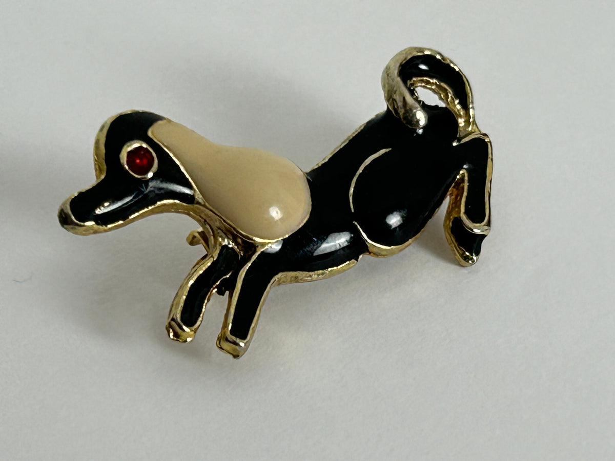 Vintage 1970s Cute Black & Cream Long Eared Dog Brooch