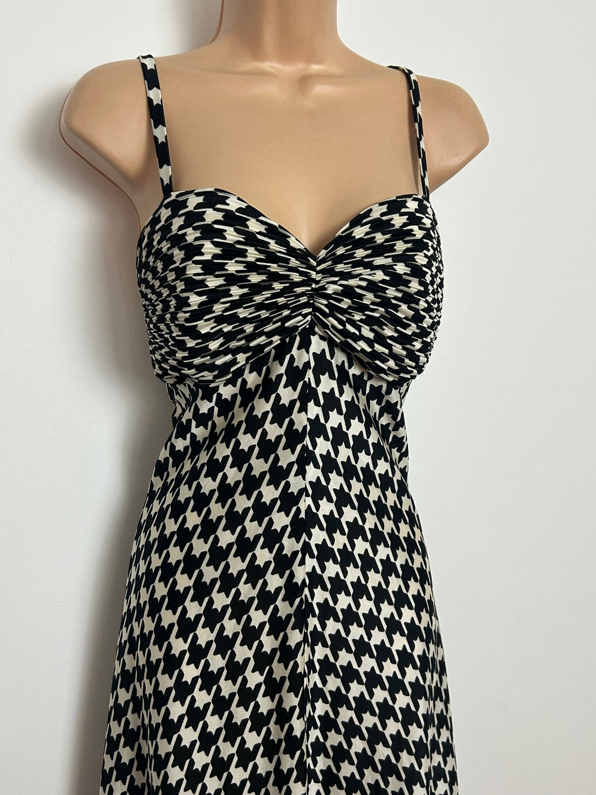 Vintage Late 1960s CARNEGIE OF LONDON Size 12 Black & White Dogtooth Check Occasion Maxi Dress