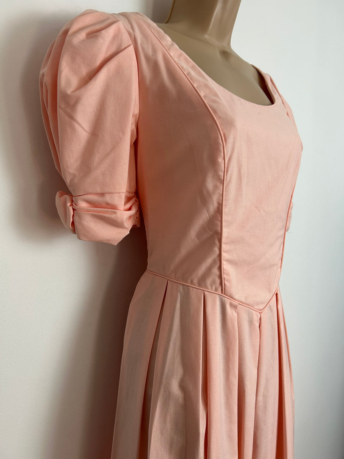 Vintage 1980s LAURA ASHLEY Size 10 (Size 14 On Label) Pale Peach Bustle Back Ballgown Midi Dress