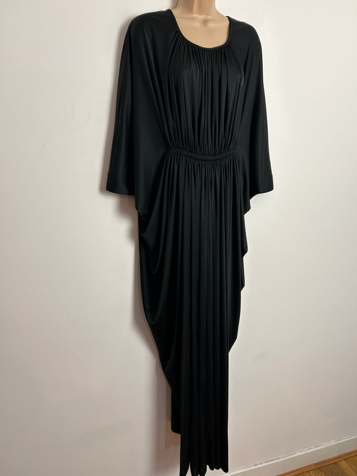 Vintage 1970s UZANEL UK Size 14-16 Black Draped Wide Cuffed Sleeve Occasion Evening Maxi Dress