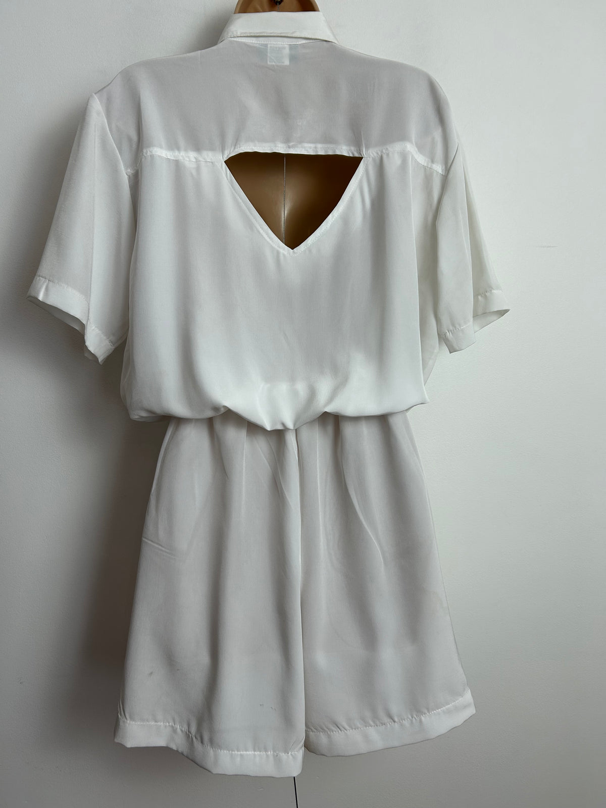 Vintage 1980s ST DENIS Size 10 White & Gold Embroidered Detail Cut Out Back Summer Playsuit