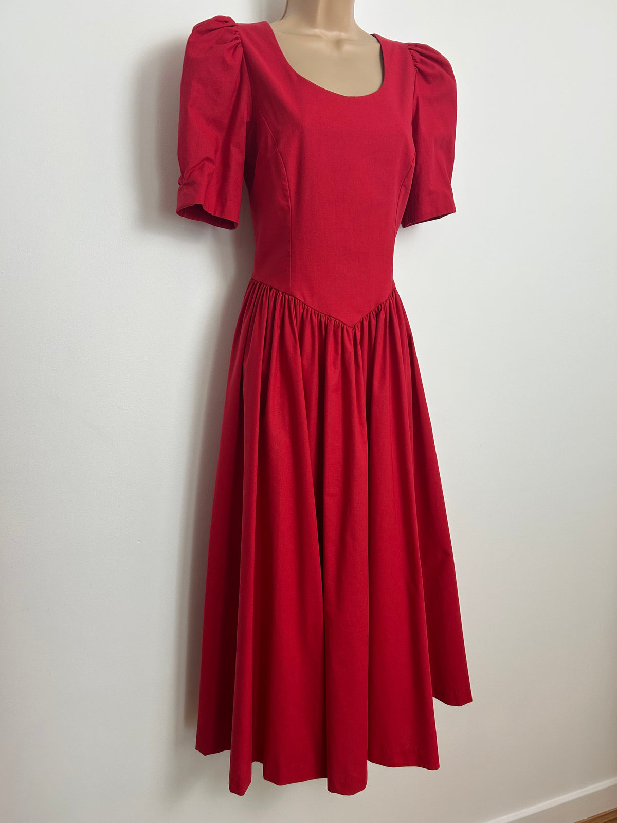 Vintage 1980s LAURA ASHLEY Size 10 (Size 14 On label) Red Open Bow Back Pleated Midi Dress