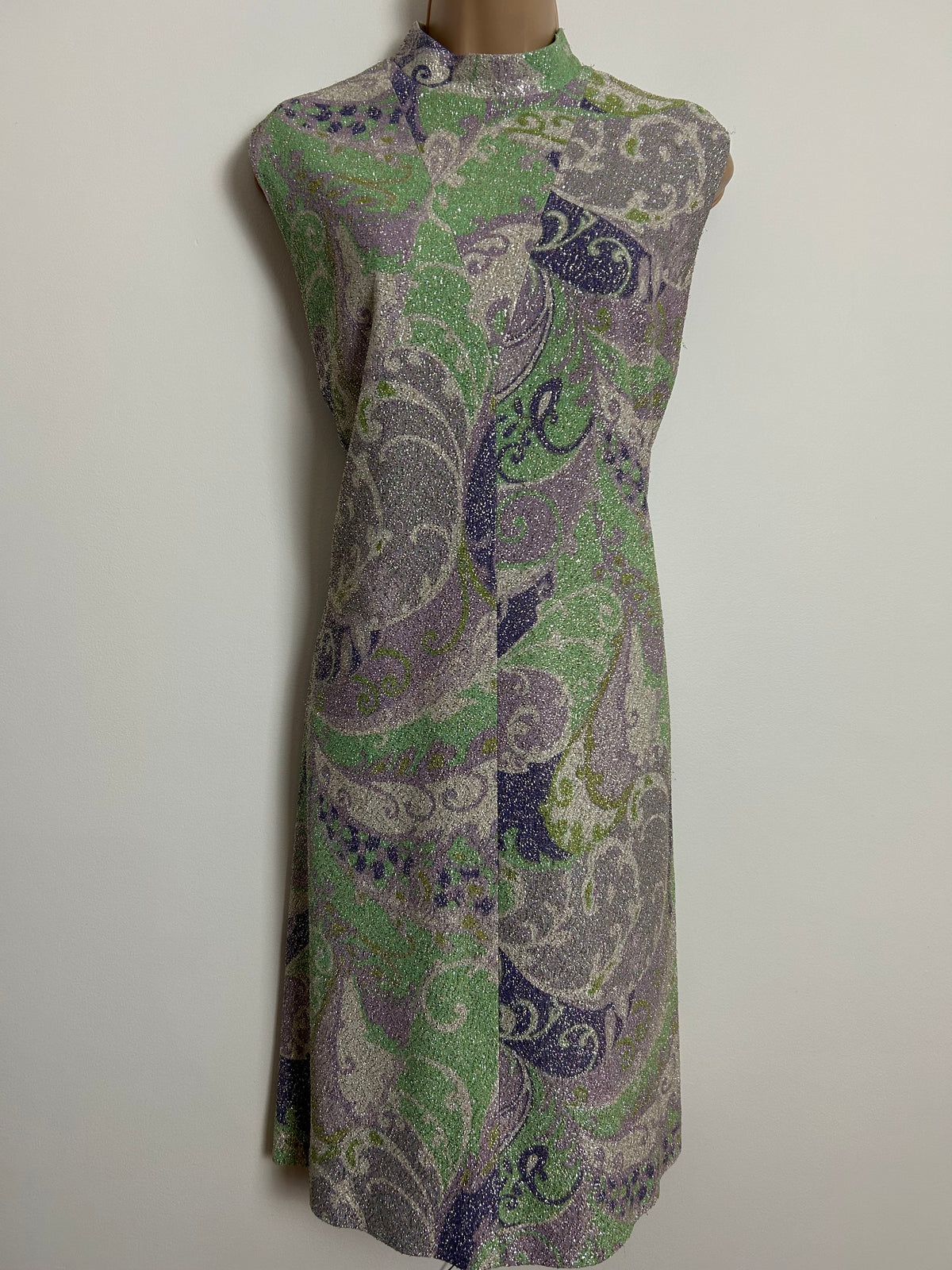 Vintage 1960s UK Size 12 Green Purple & Lilac Abstract Print Lurex Shift Mod Dress